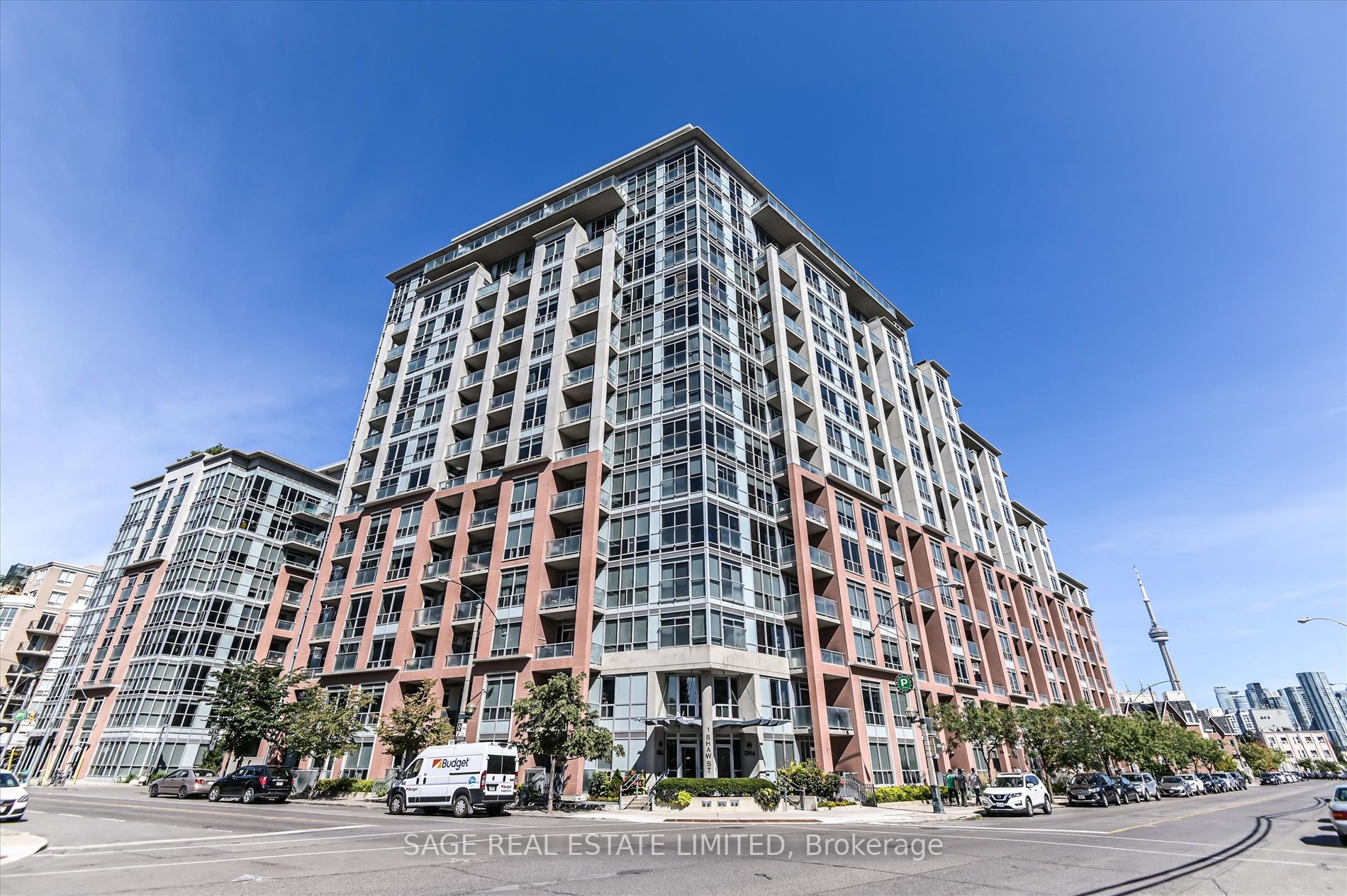 1 Shaw St, #410