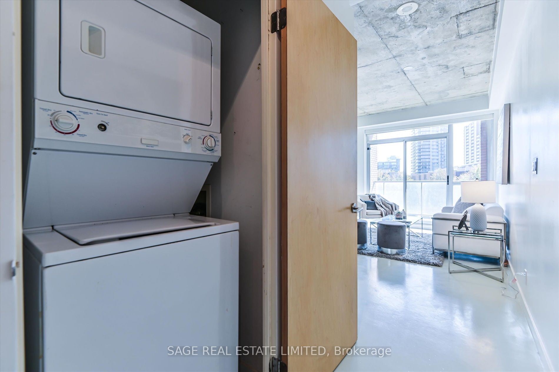 1 Shaw St, #410