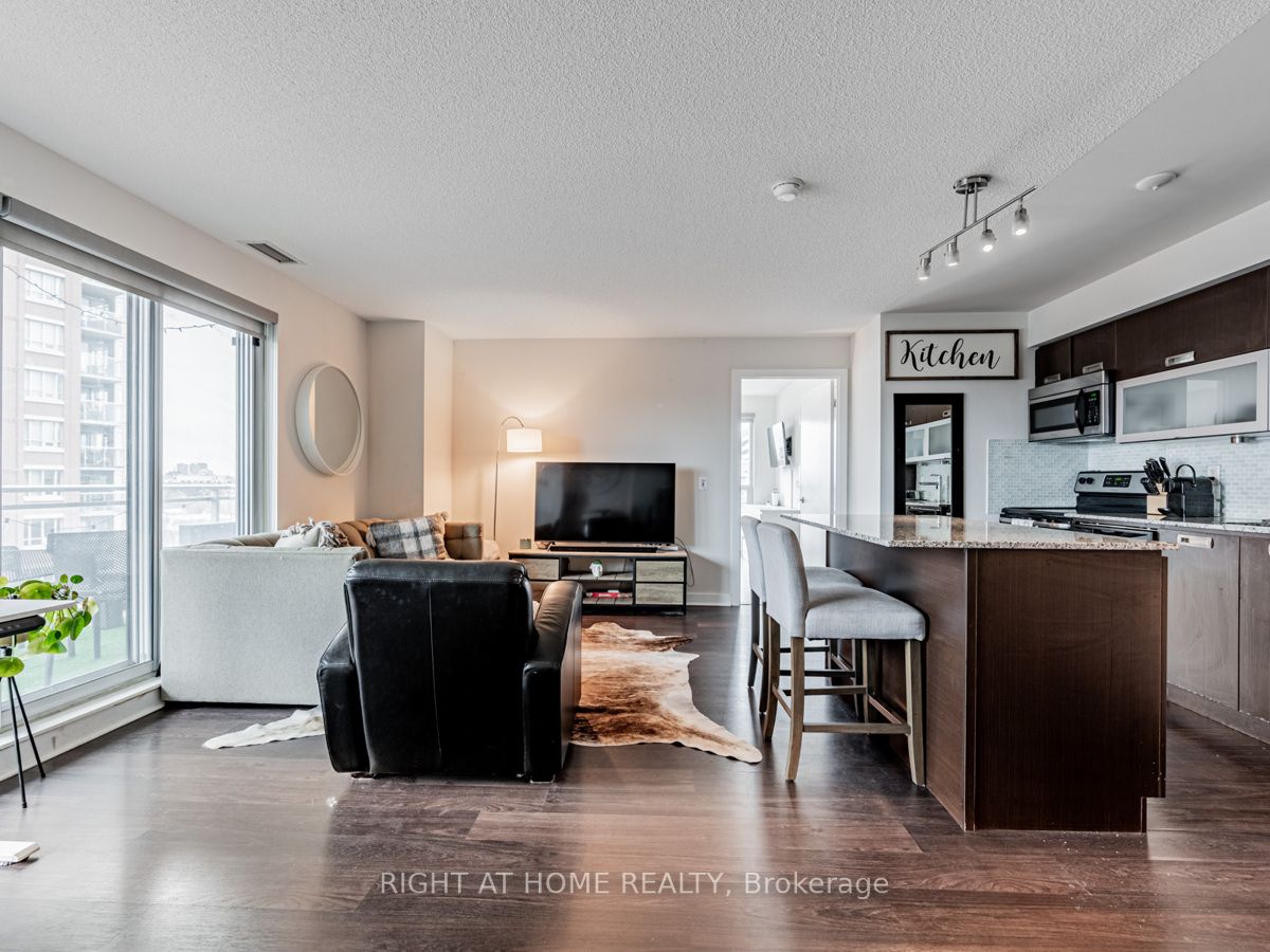 100 Western Battery Rd, #907