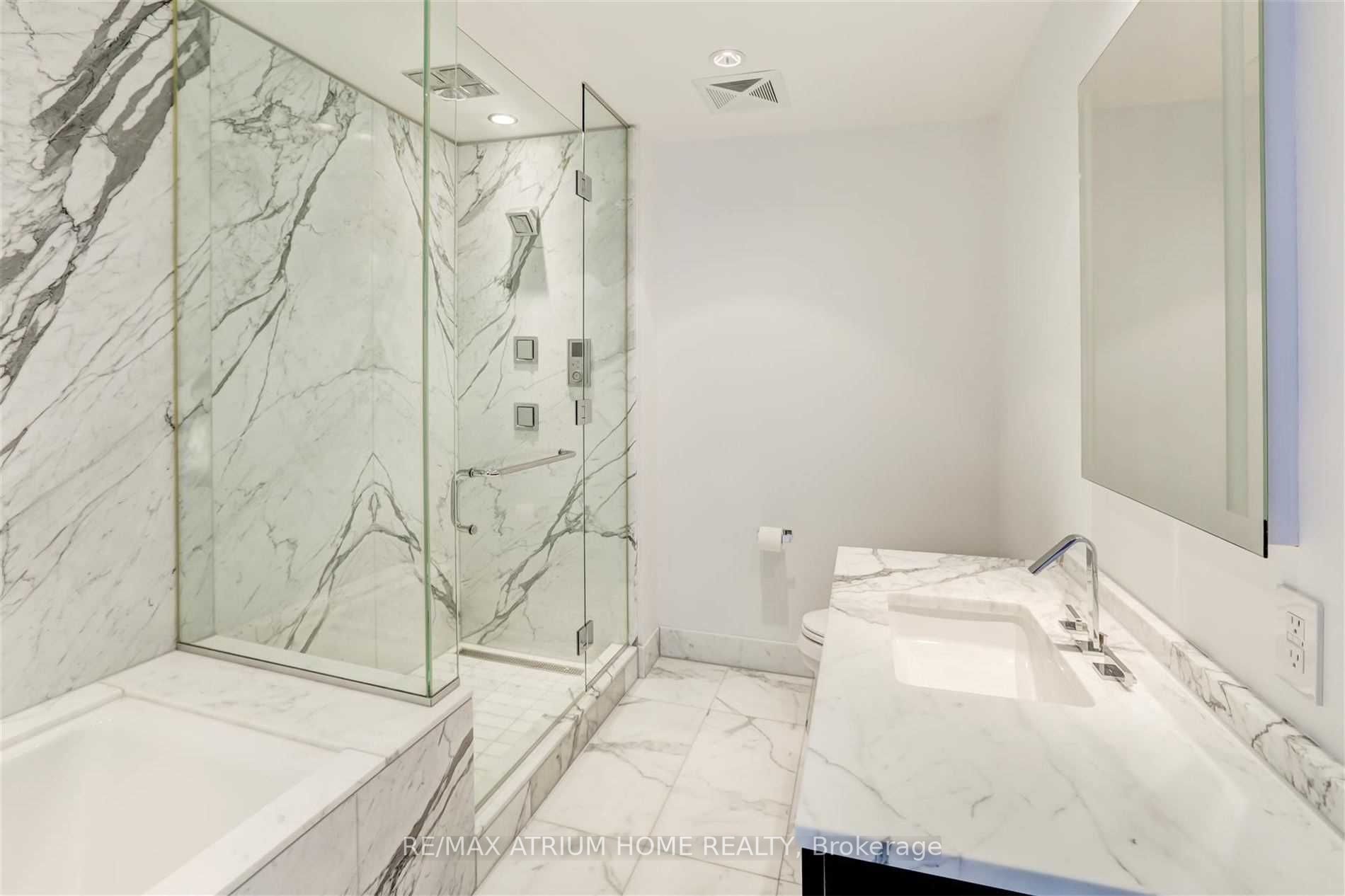 180 University Ave, #3504