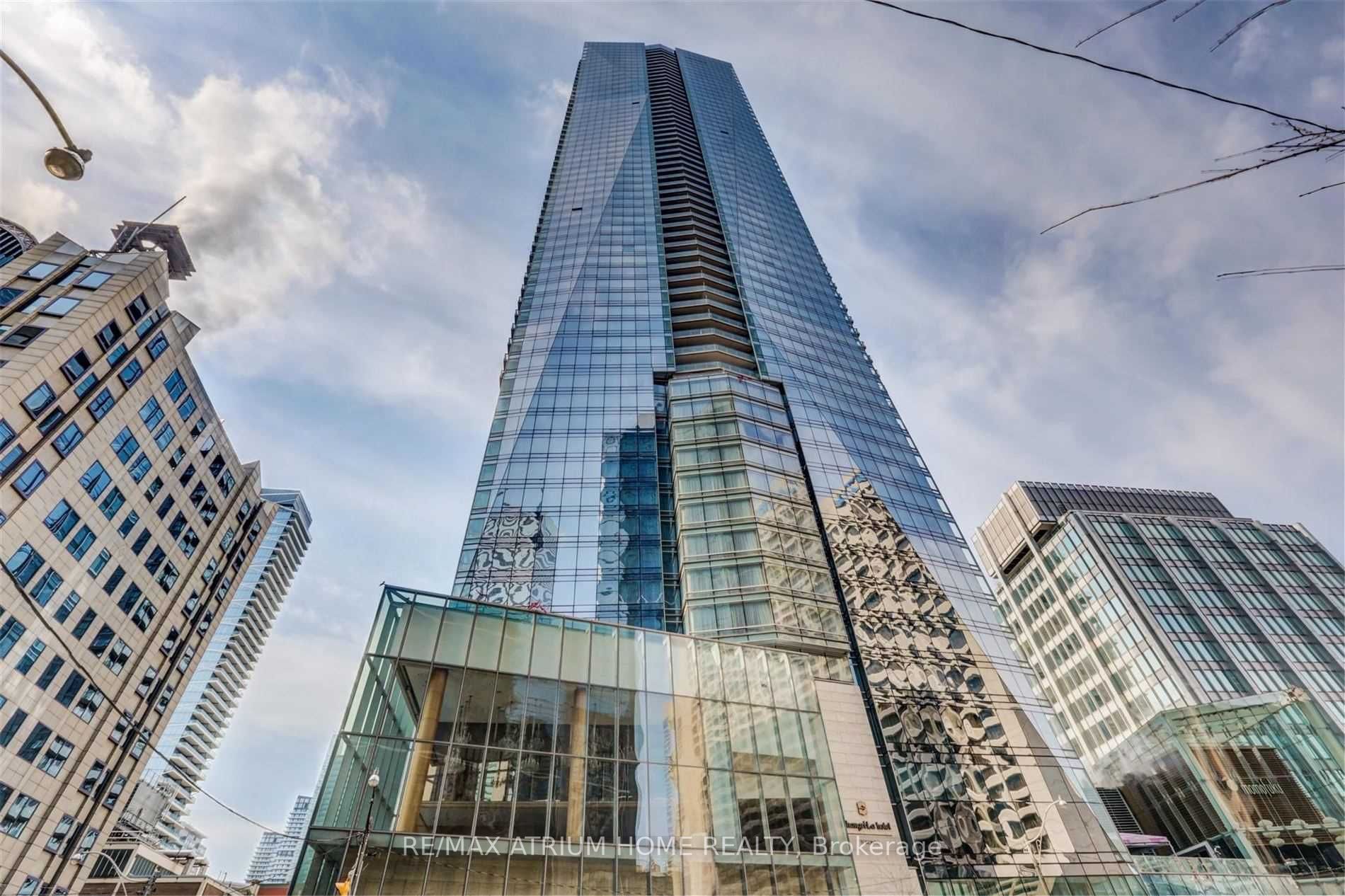 180 University Ave, #3504