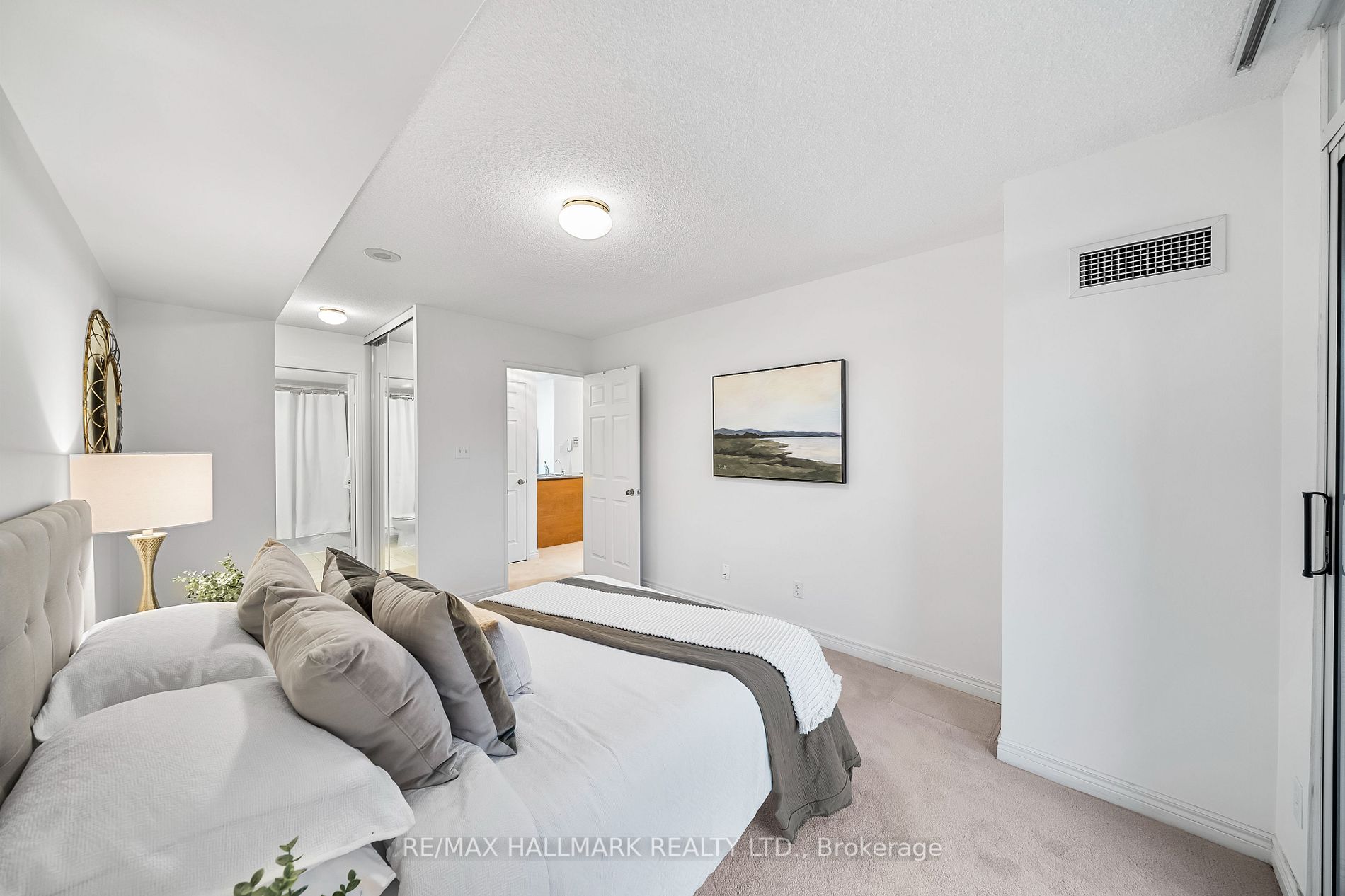 28 Empress Ave, #509