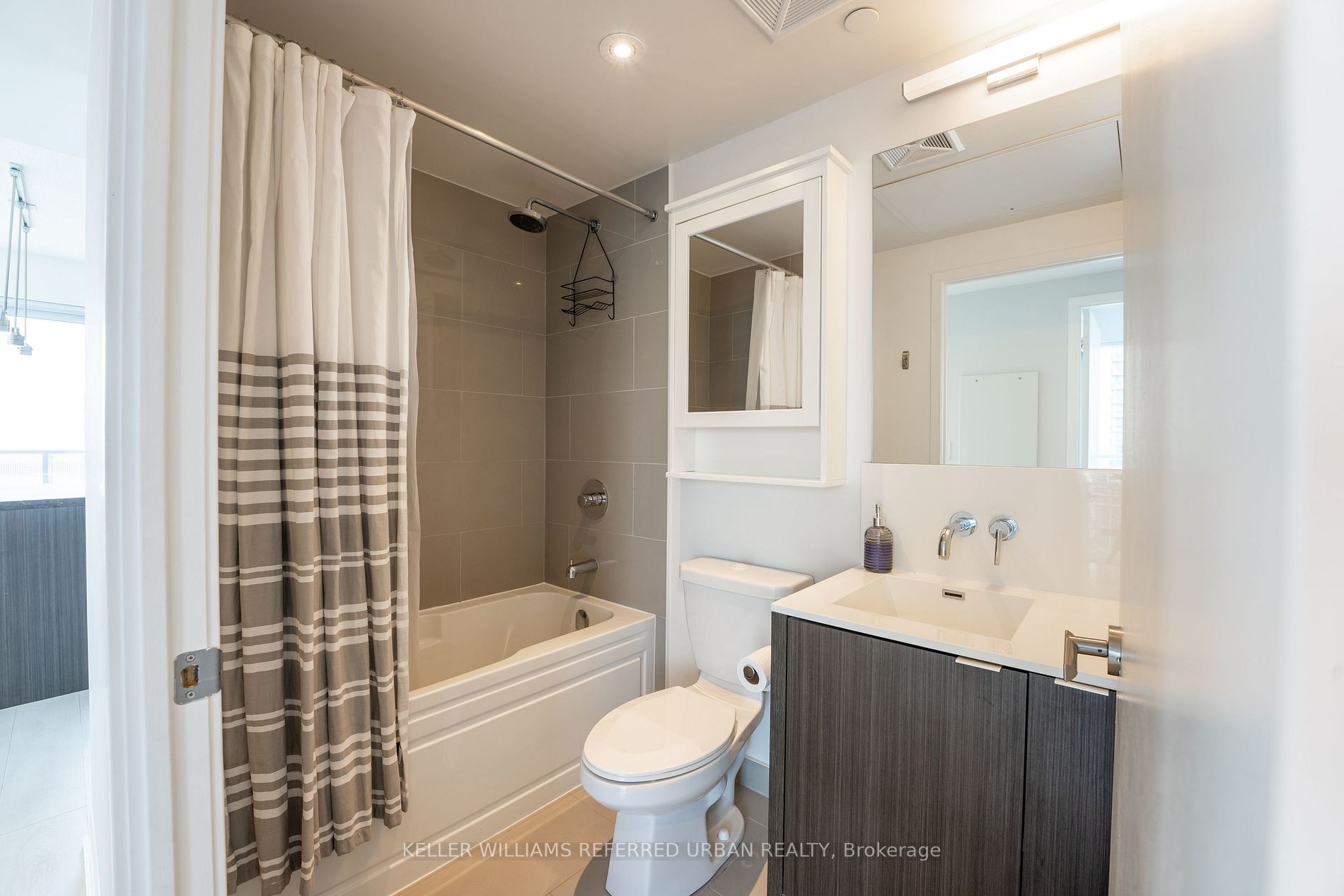 88 Harbour St, #3207