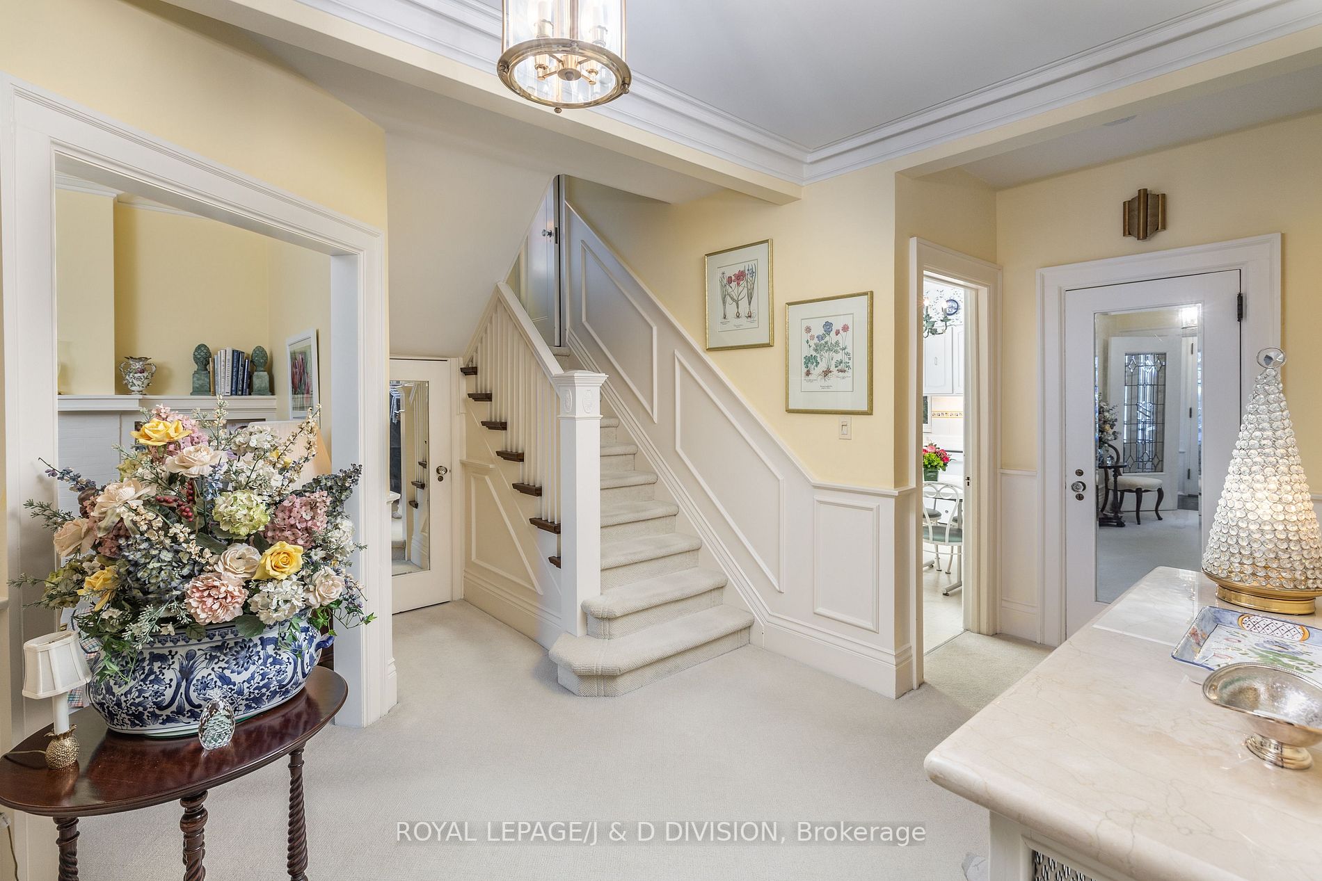 119 Dinnick Cres
