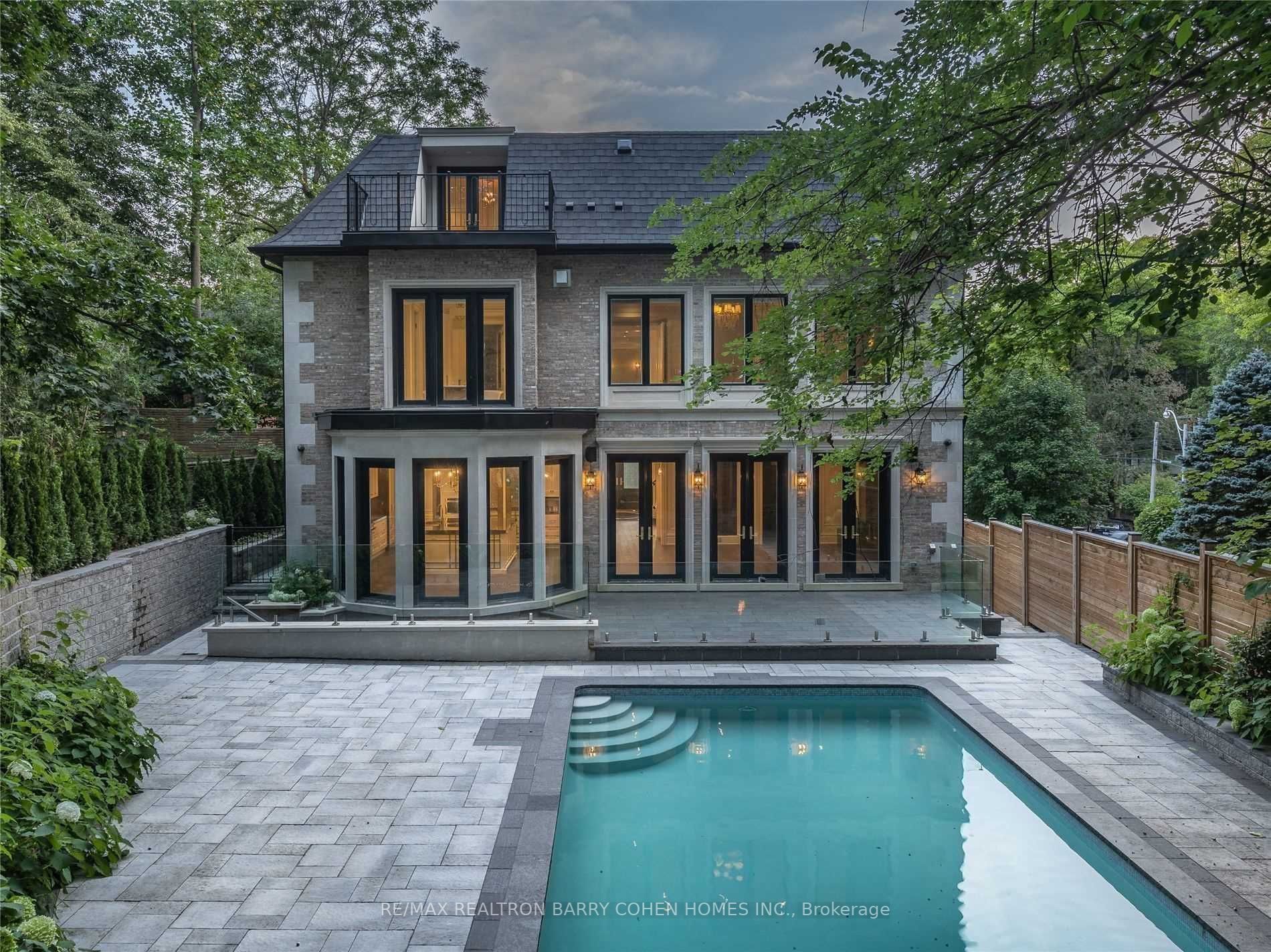 31 Russell Hill Road