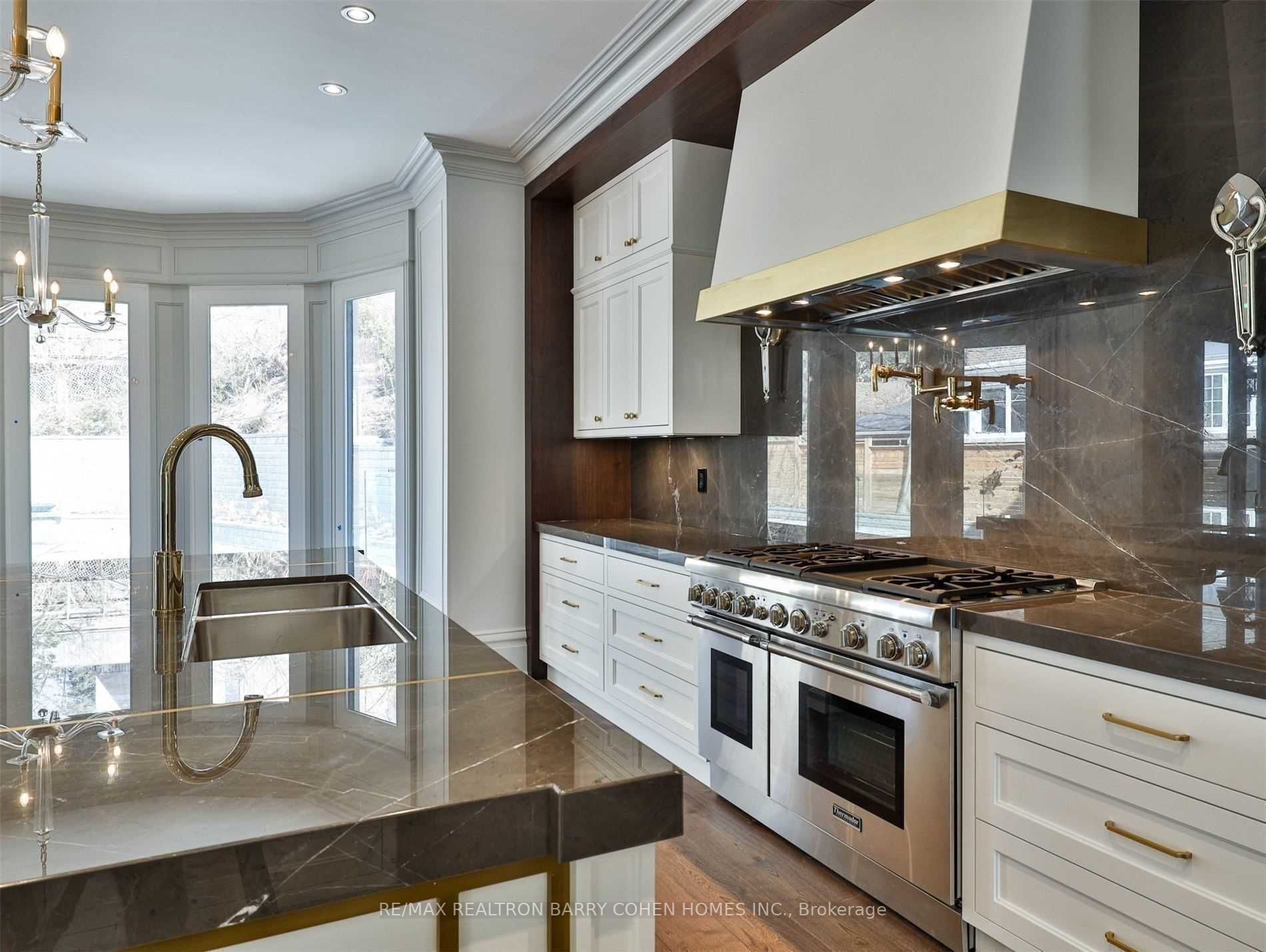 31 Russell Hill Road