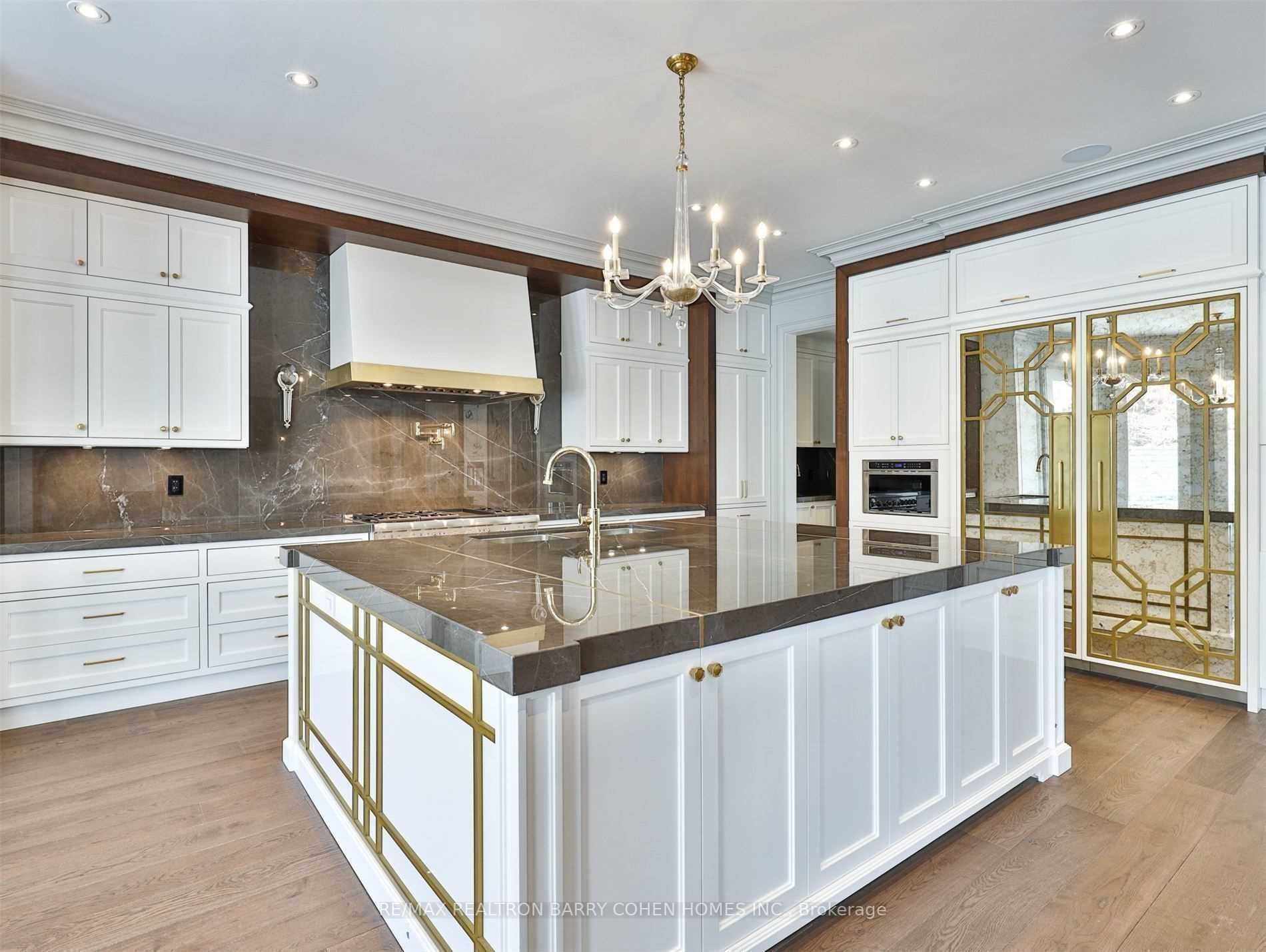 31 Russell Hill Road