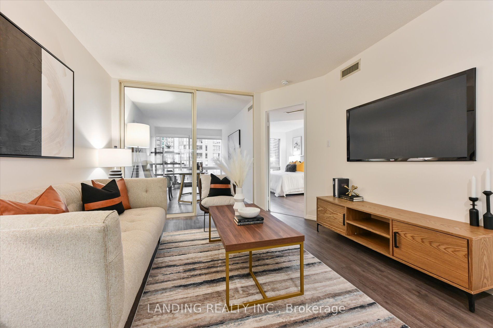 1001 Bay St, #1009