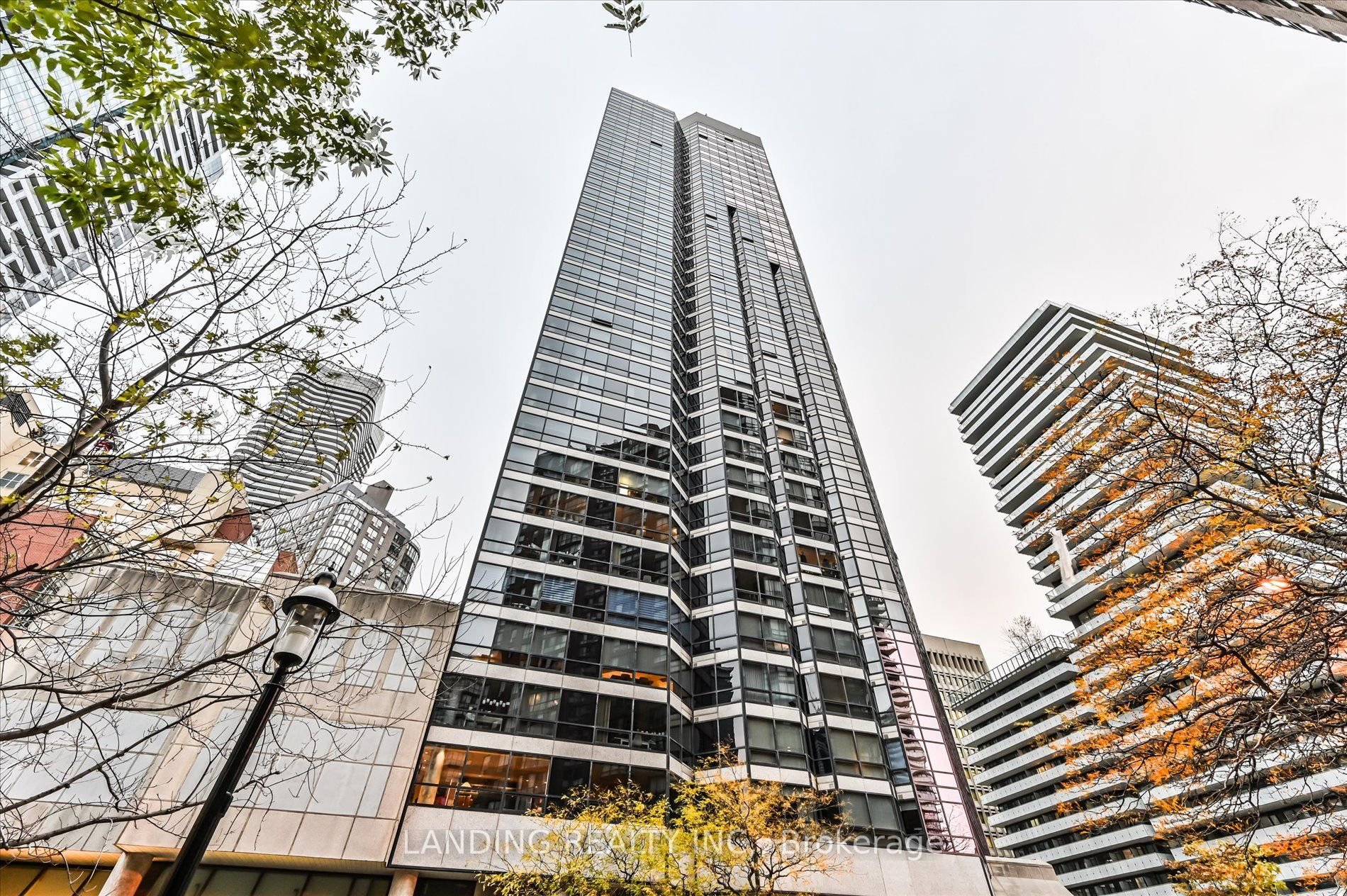 1001 Bay St, #1009
