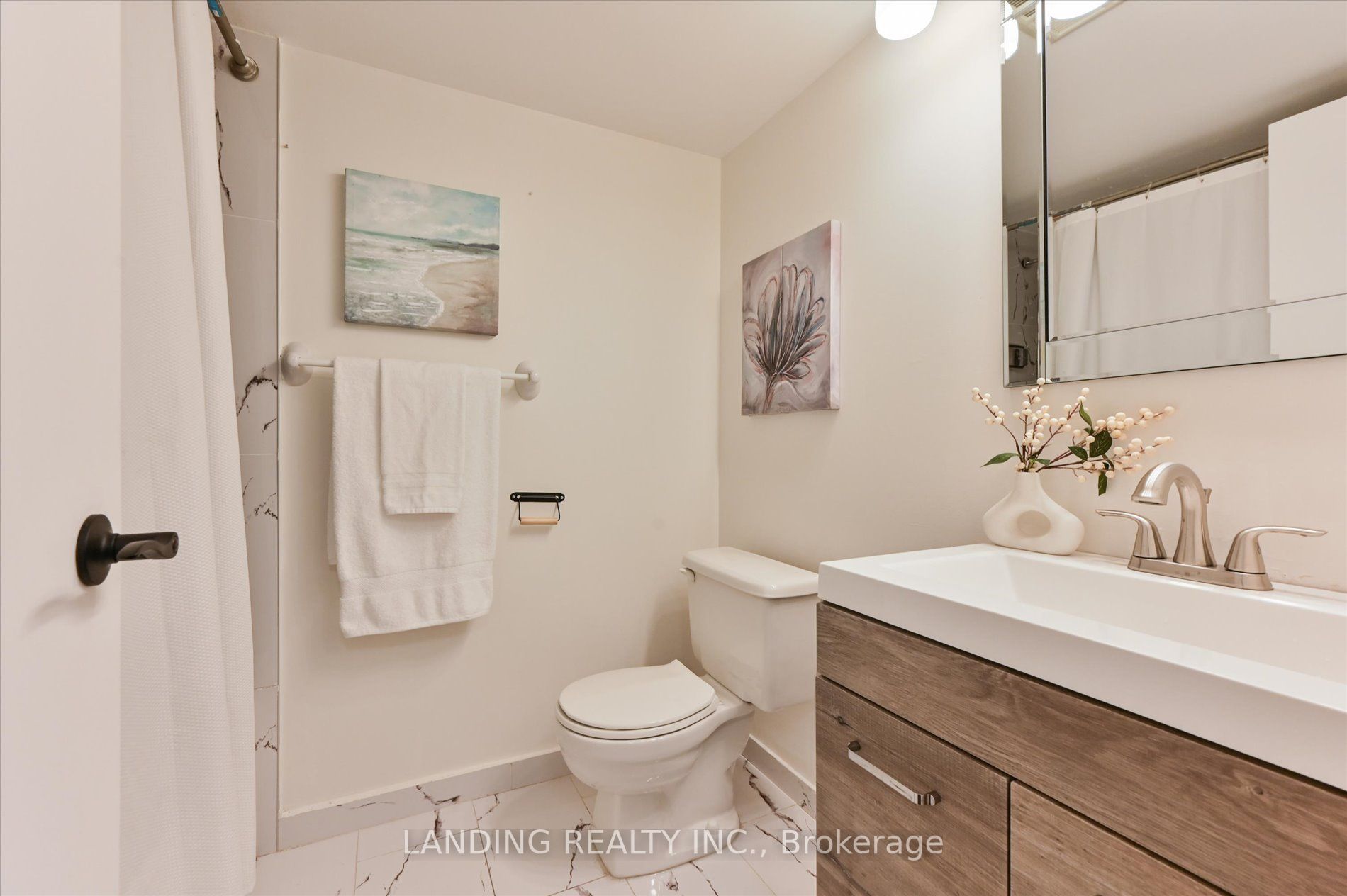 1001 Bay St, #1009