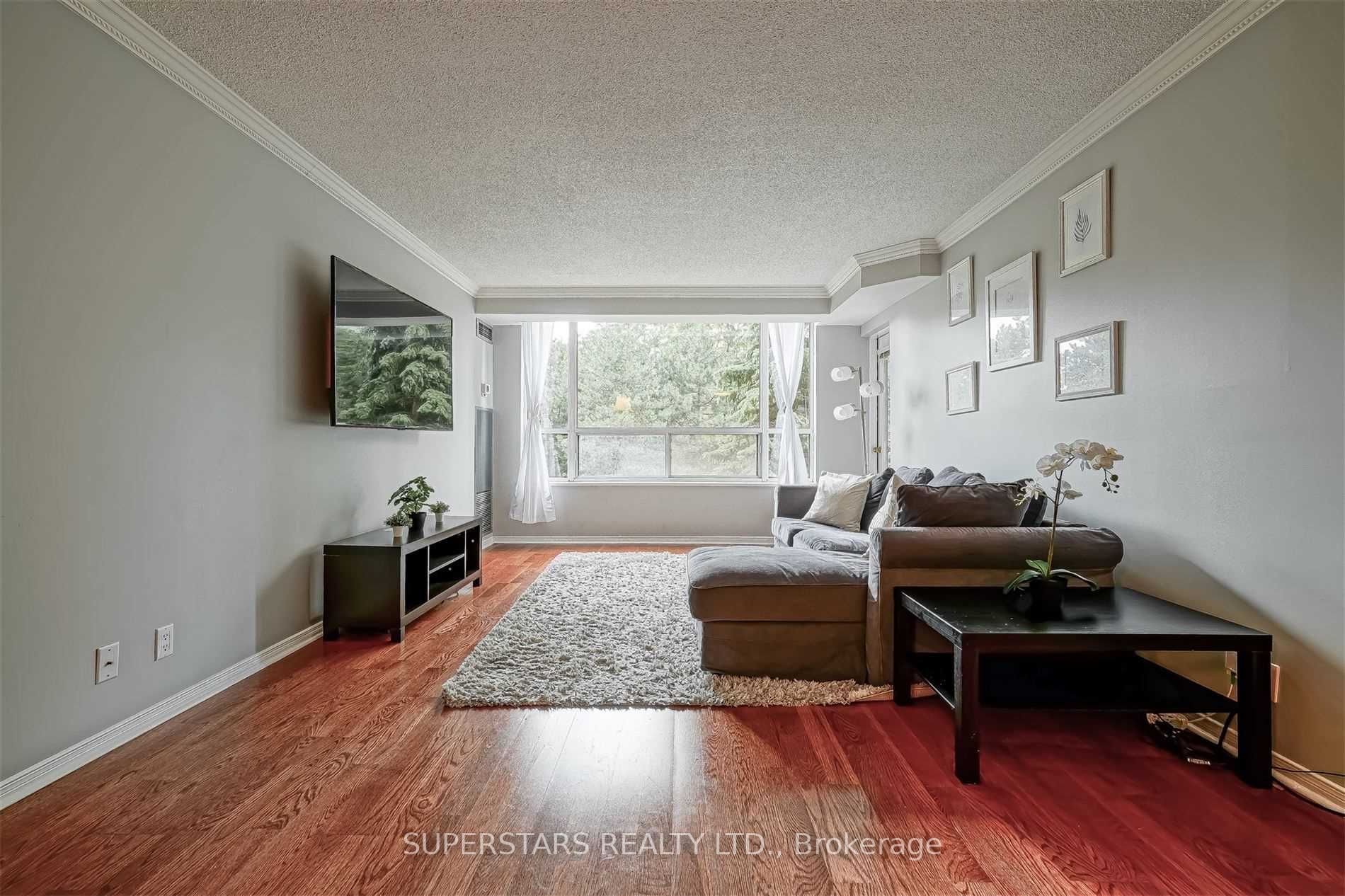 100 Upper Madison Ave, #301