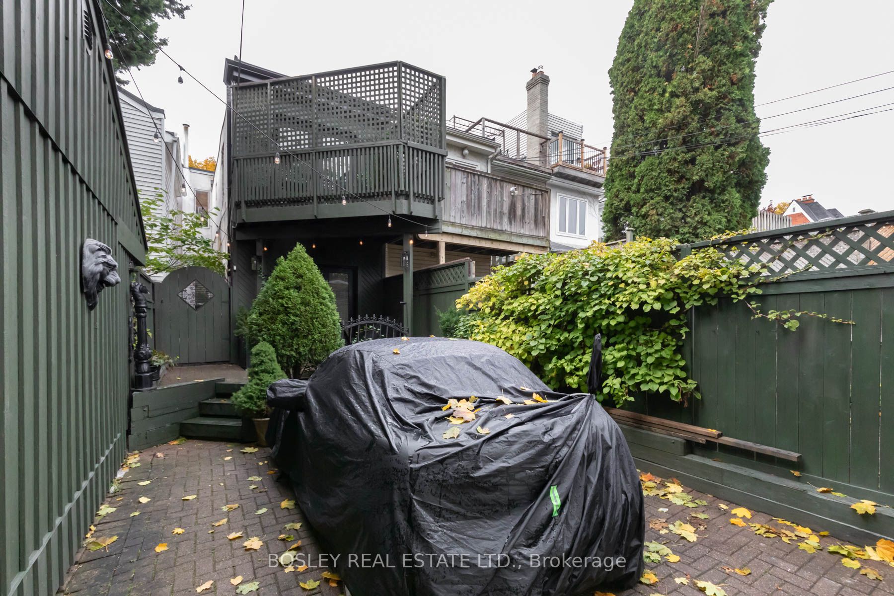 79 Seaton St