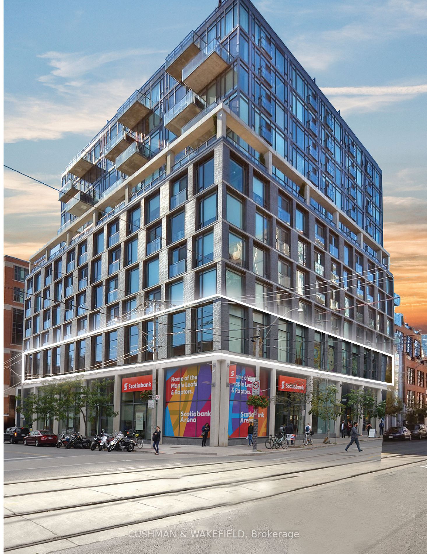 275 King St E