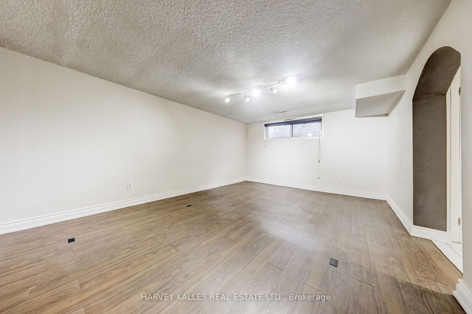 1200 Avenue Rd, #Bsmt
