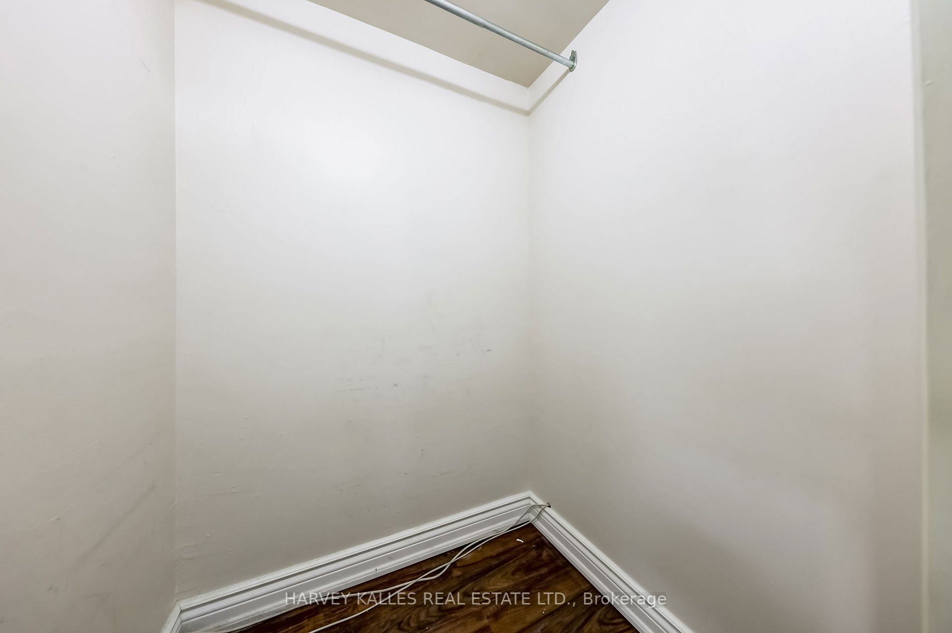 1200 Avenue Rd, #Bsmt