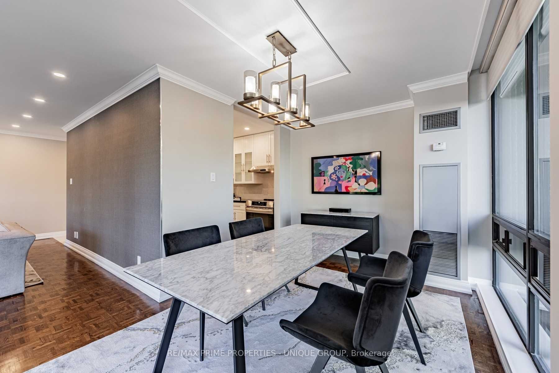 619 Avenue Rd, #201