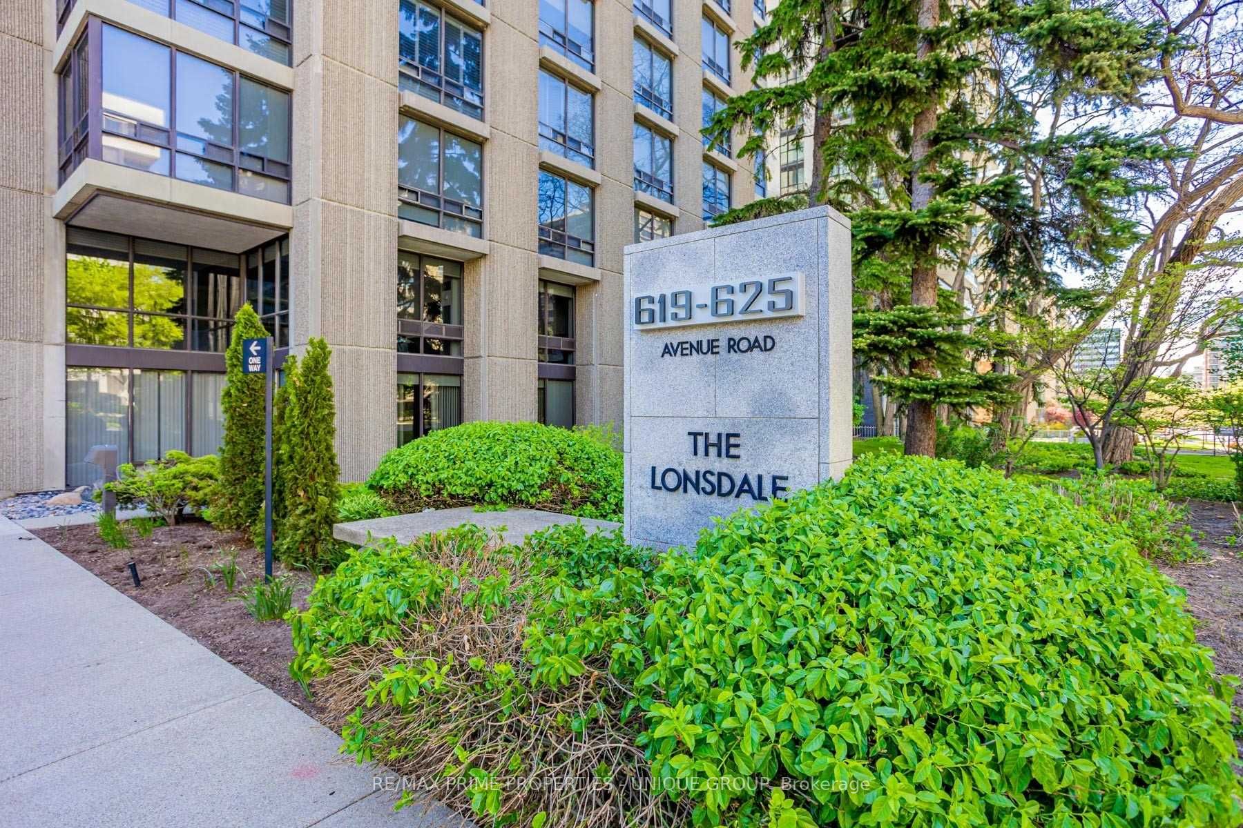 619 Avenue Rd, #201