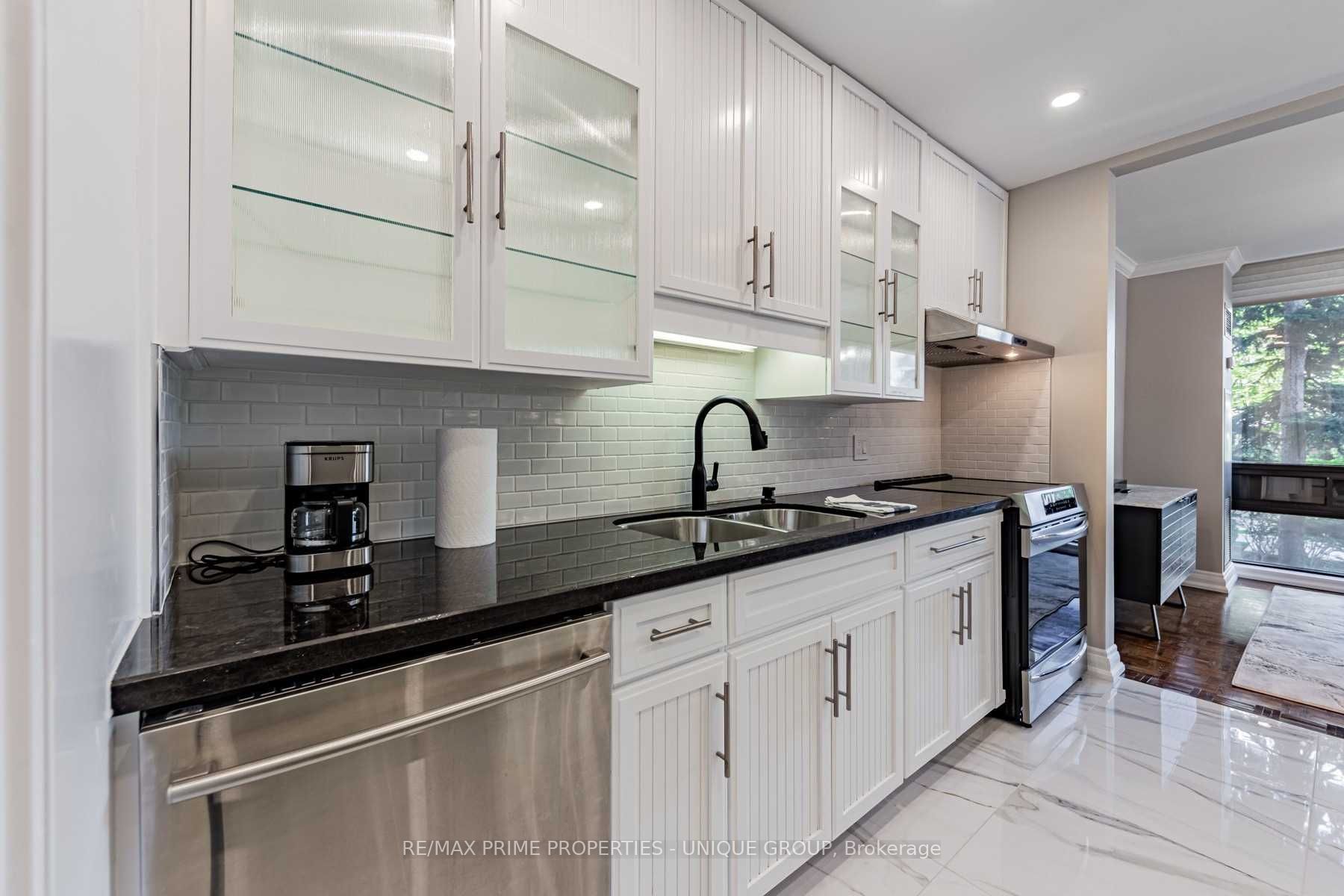 619 Avenue Rd, #201