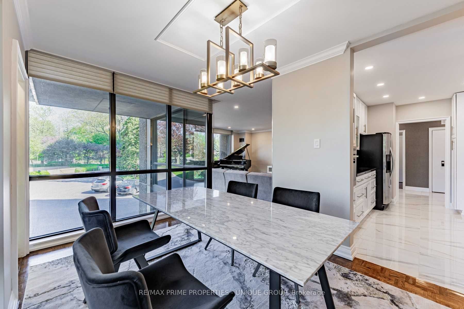 619 Avenue Rd, #201