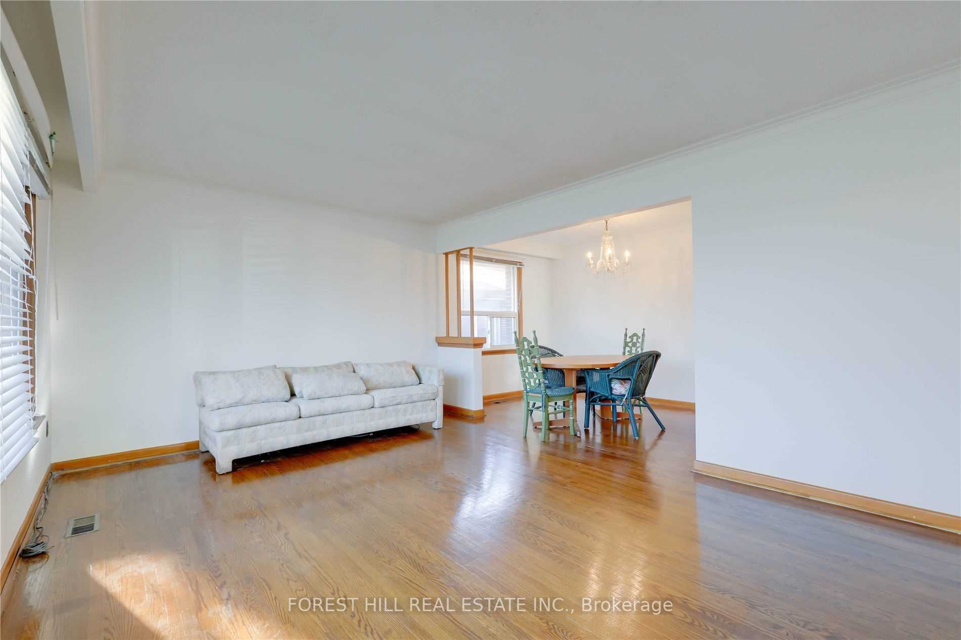 61 Bryant St, #Main