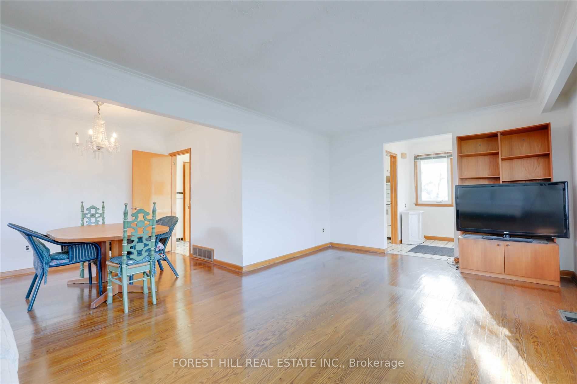 61 Bryant St, #Main