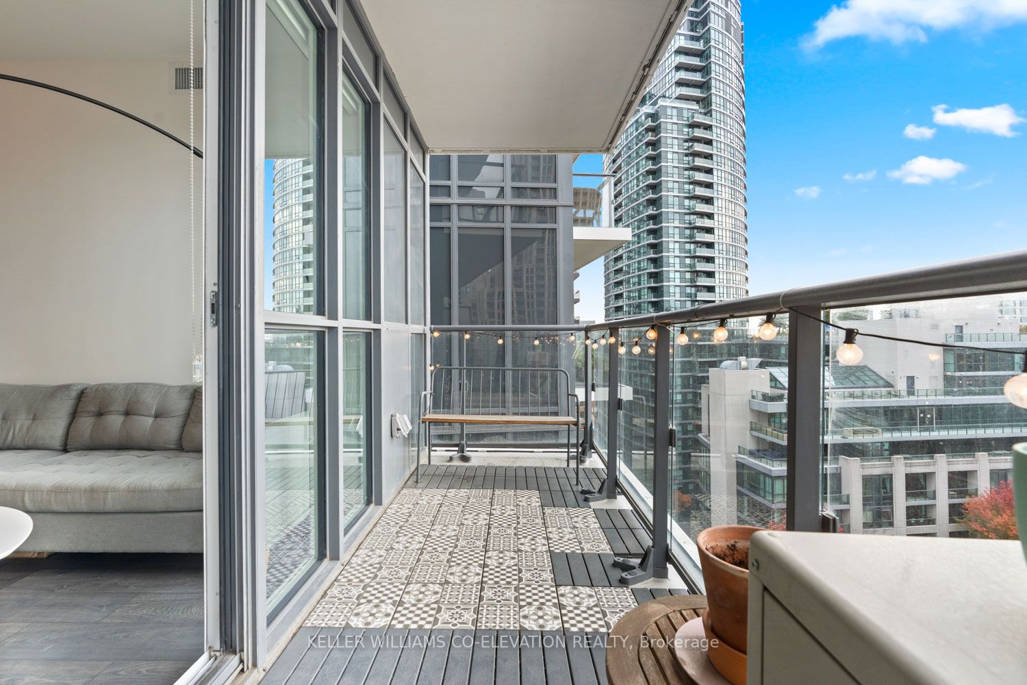 38 Iannuzzi St, #1211
