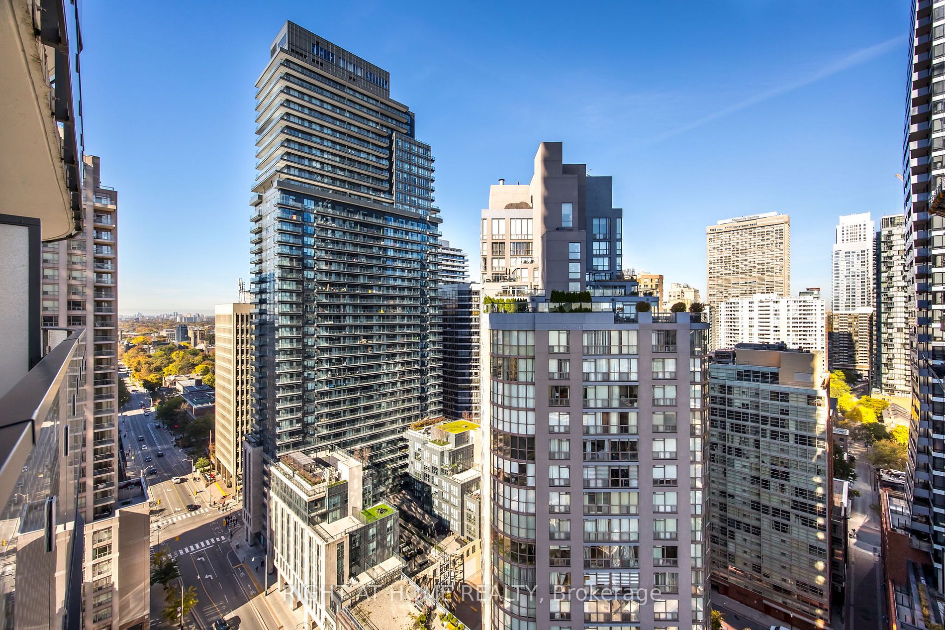 11 Wellesley St W, #1909