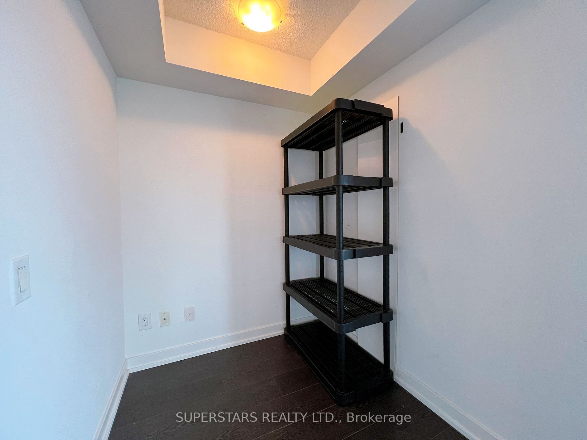 72 Esther Shiner Blvd, #2107