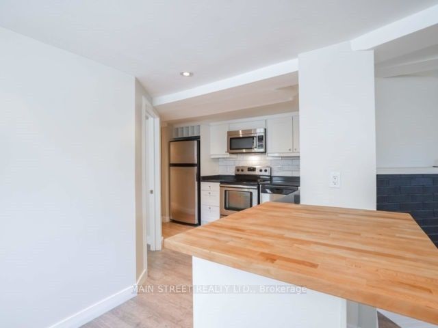 118 Pembroke St, #B1