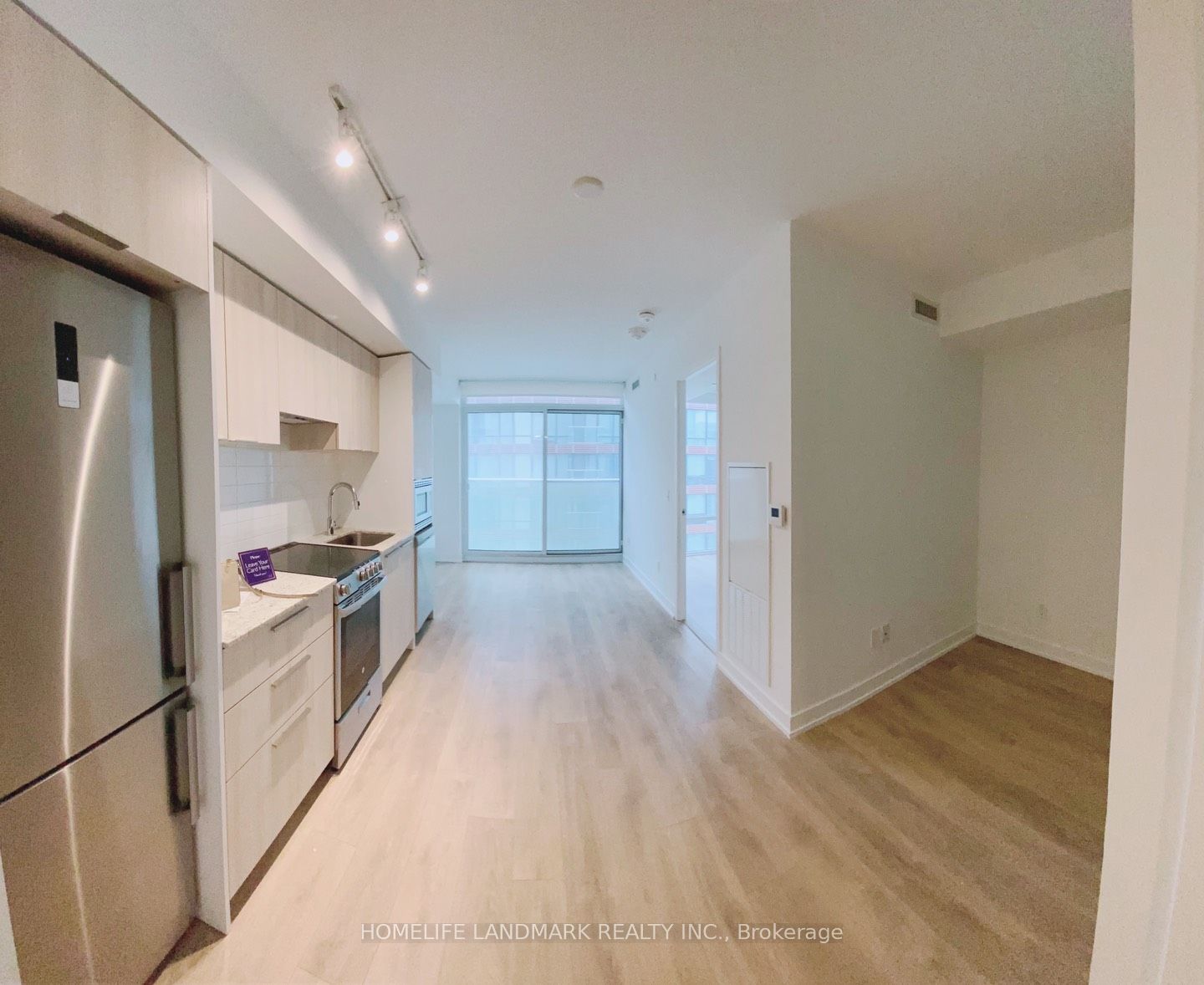 501 Yonge St, #1403