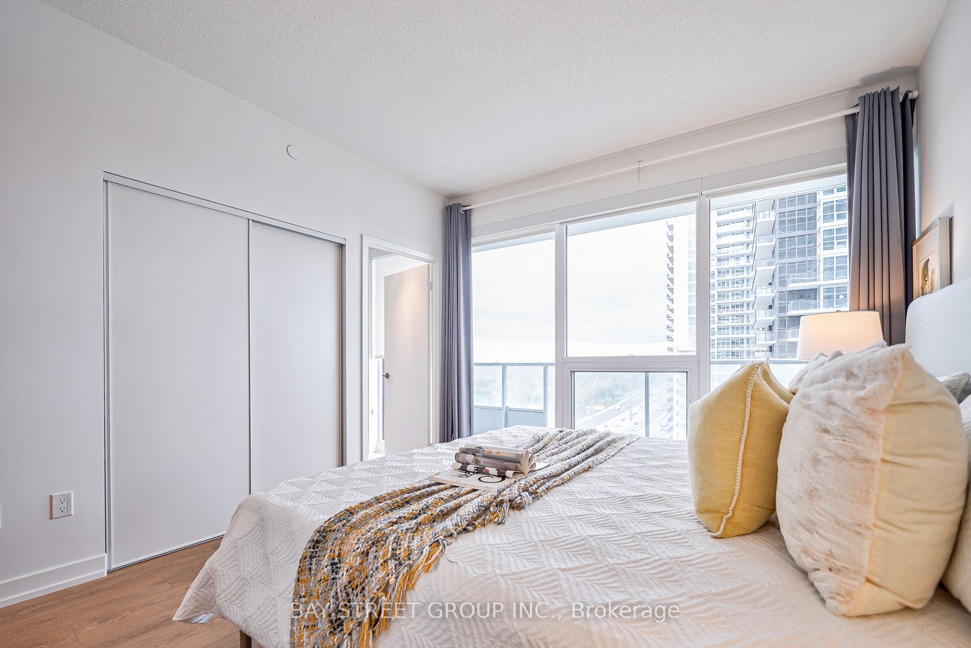 115 Mcmahon Dr, #2211