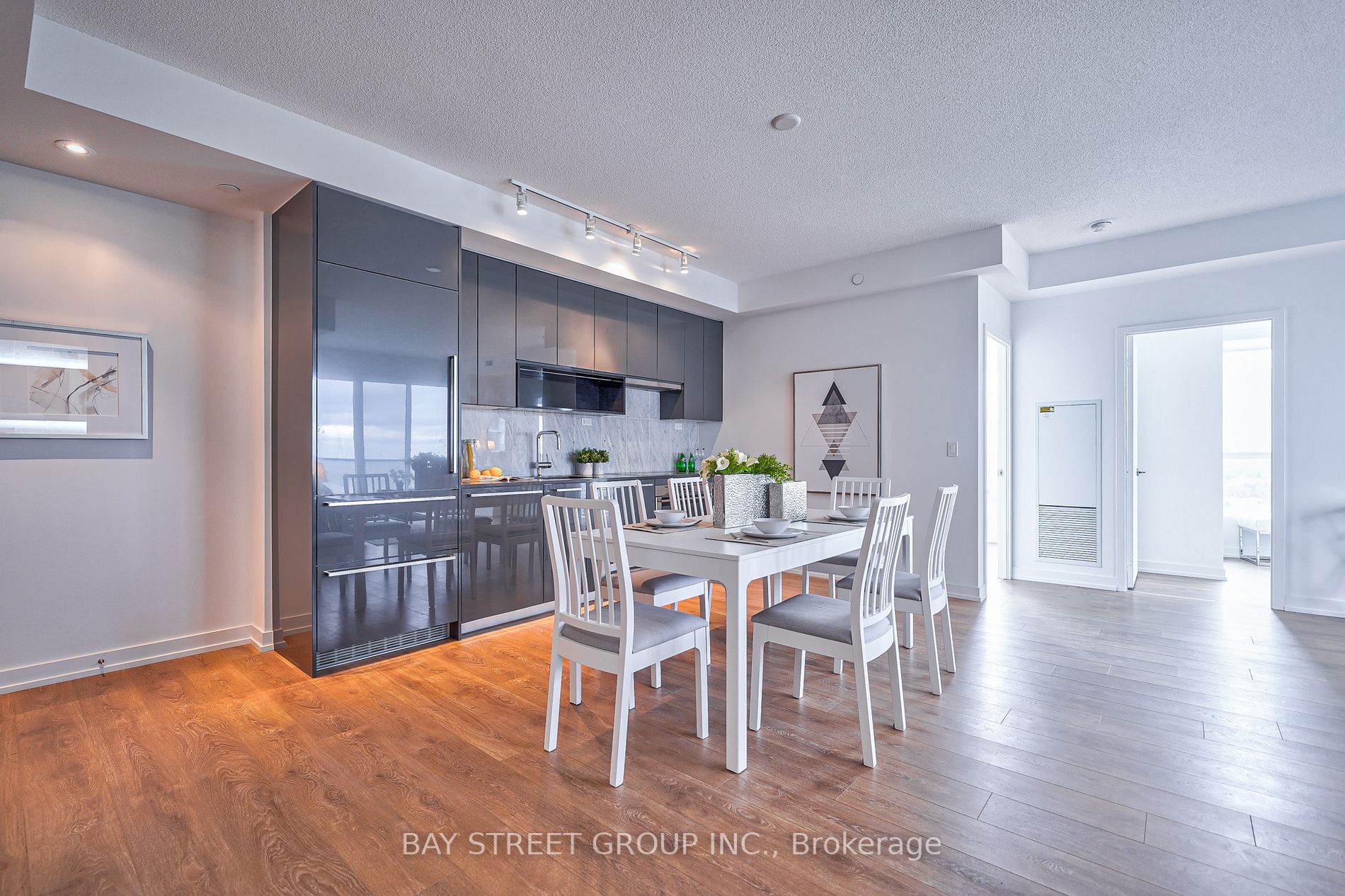 115 Mcmahon Dr, #2211