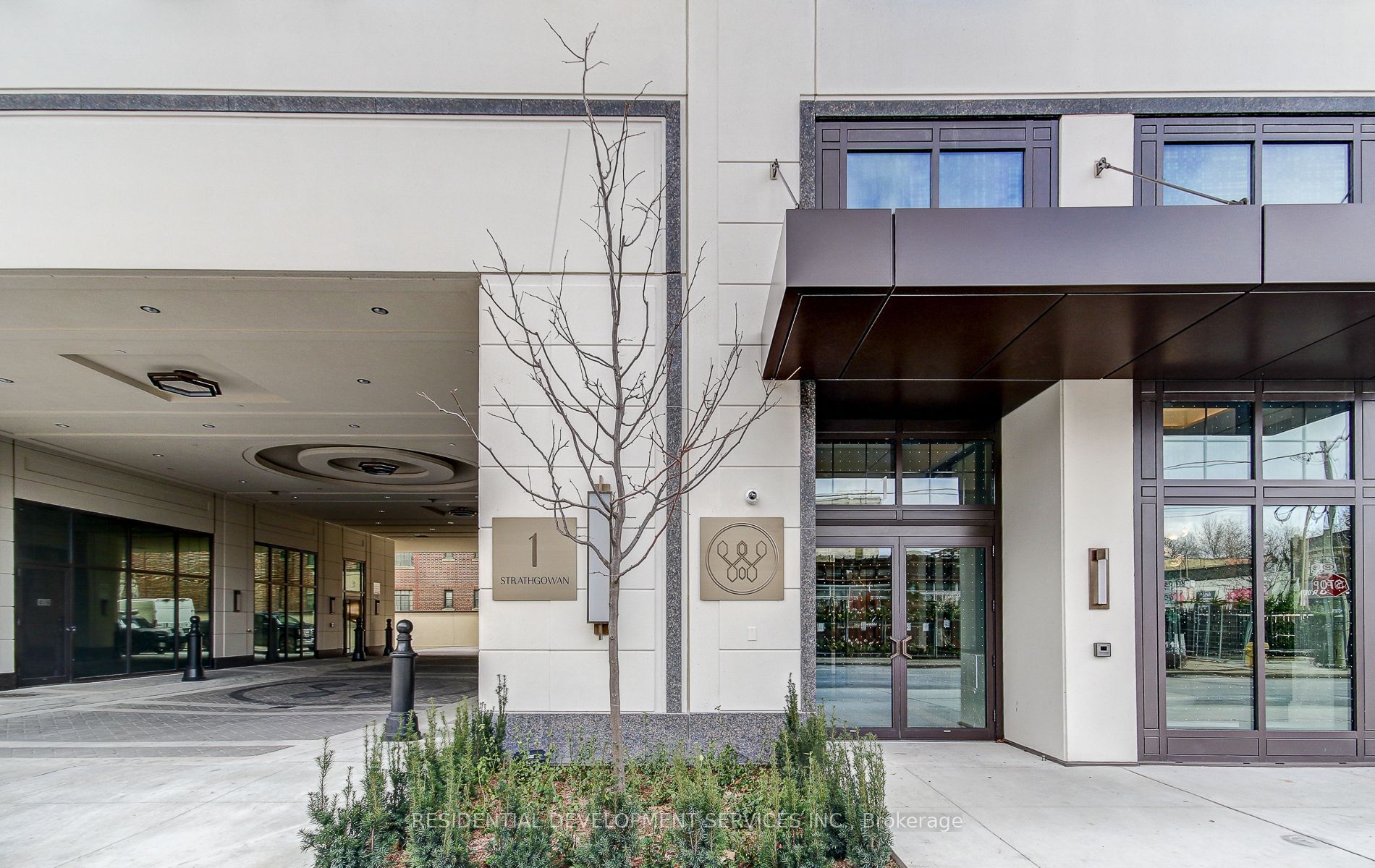 2781 Yonge St, #Lph 804