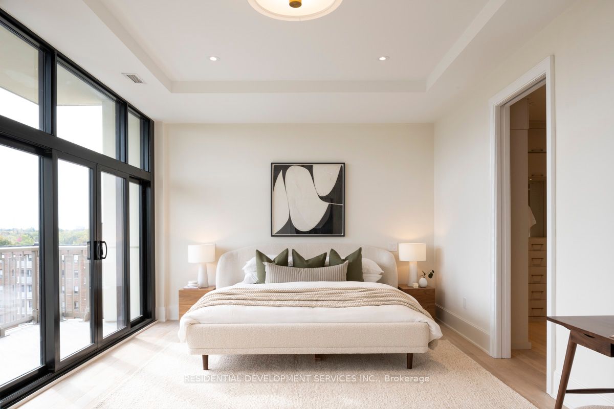 2781 Yonge St, #Lph 804