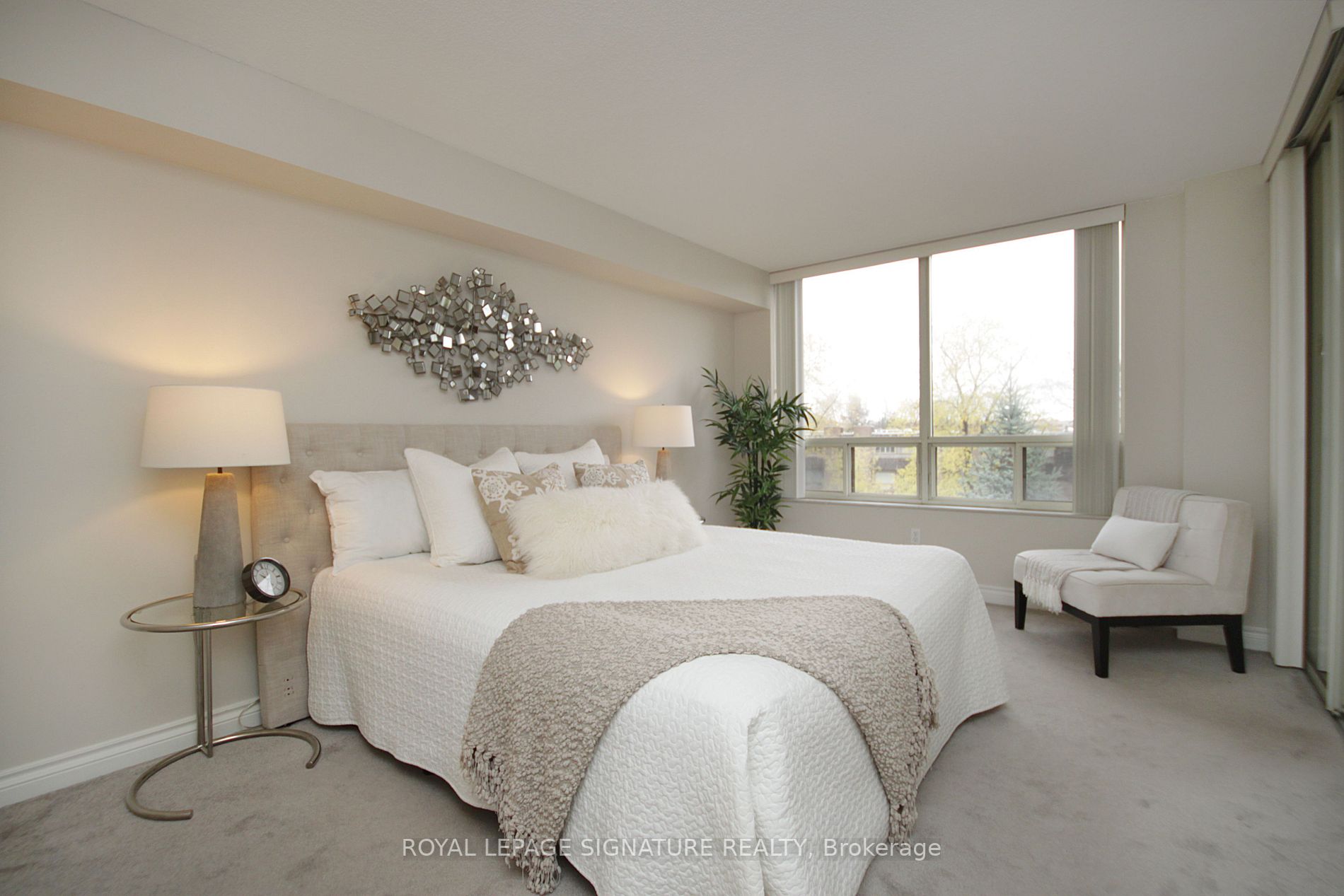 1210 Don Mills Rd, #410