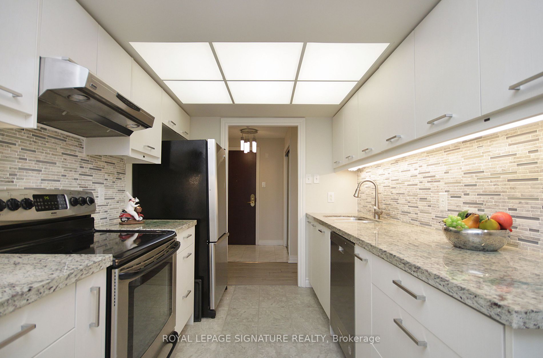 1210 Don Mills Rd, #410