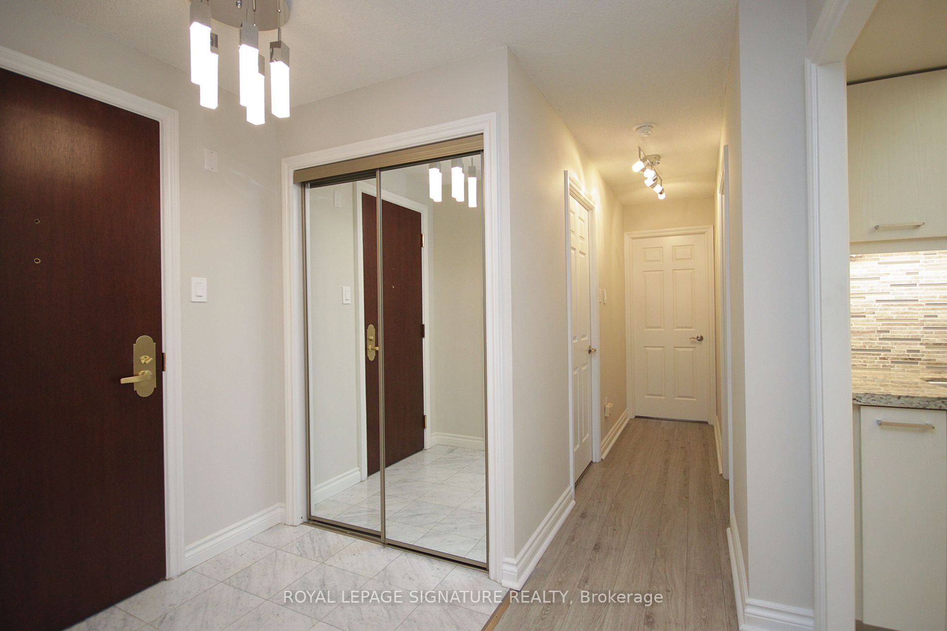 1210 Don Mills Rd, #410