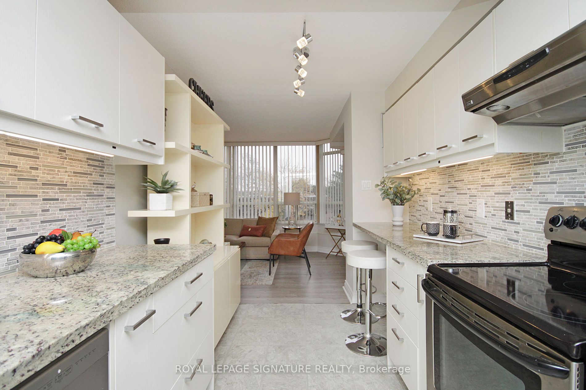 1210 Don Mills Rd, #410