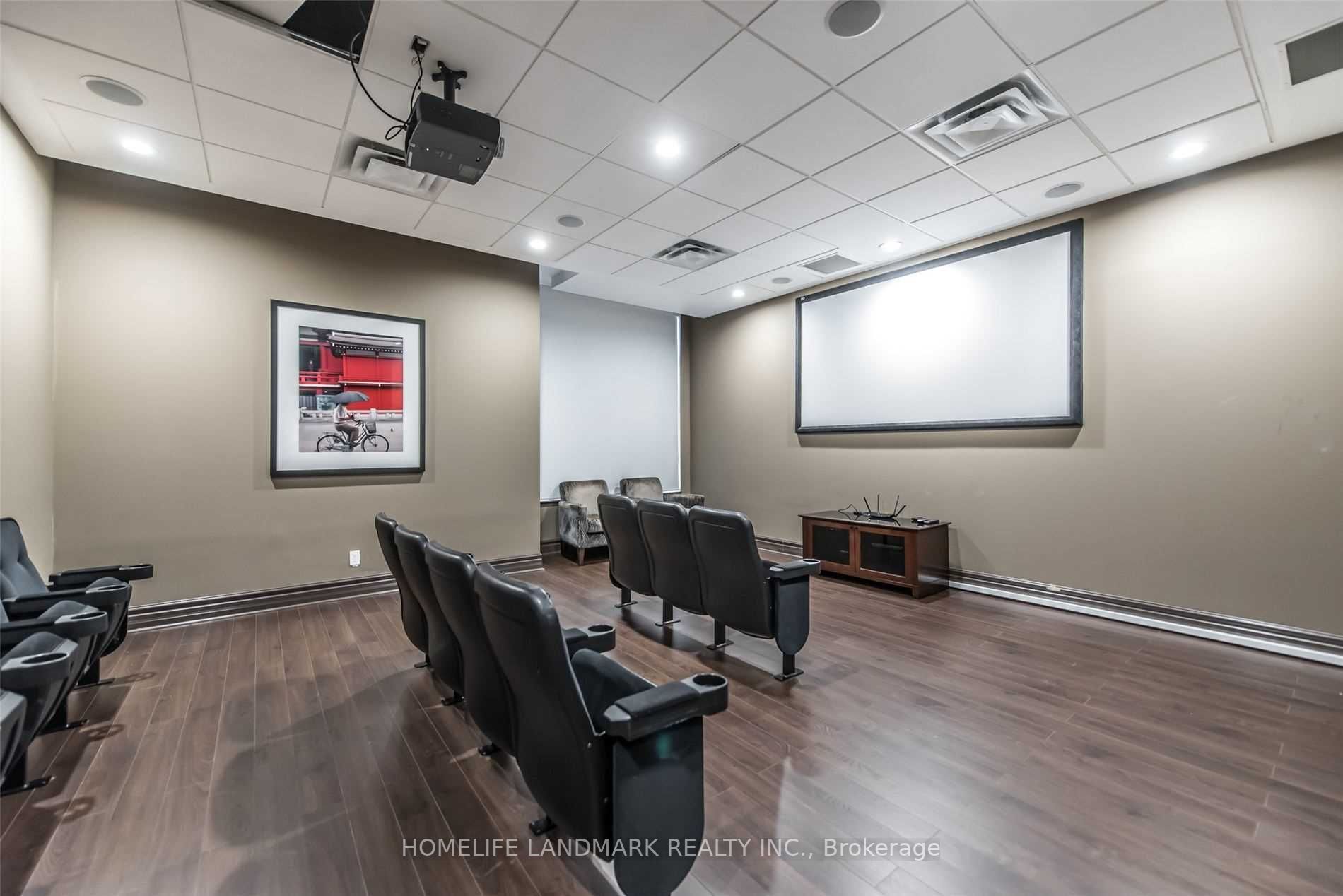 35 Hollywood Ave, #1018