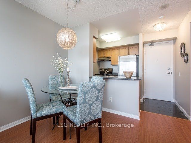 153 Beecroft Rd, #2806
