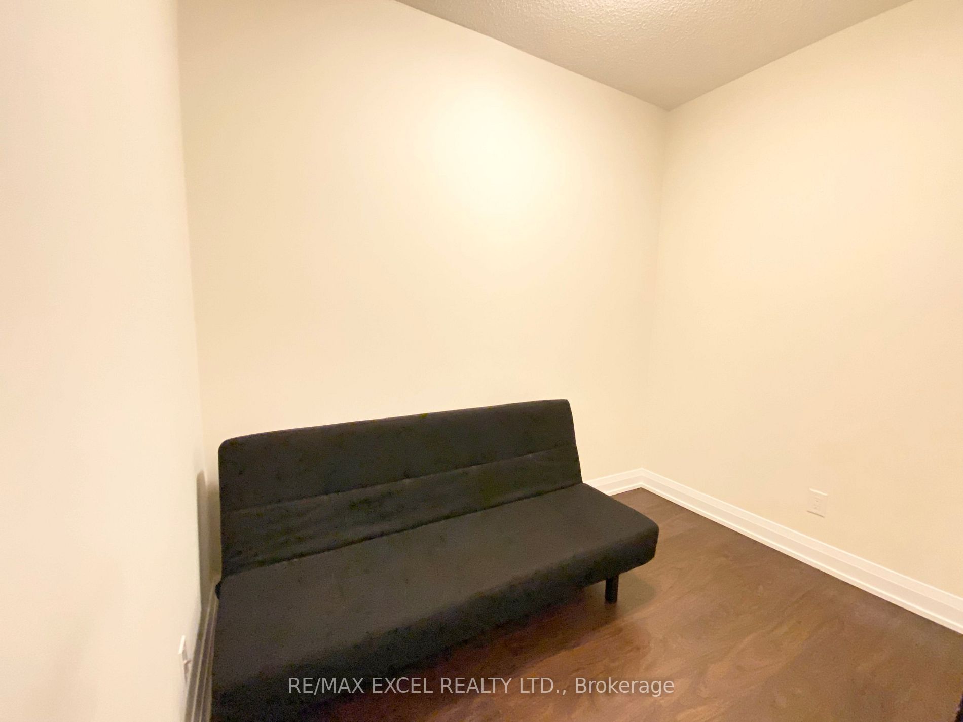 5 Sheppard Ave E, #2325