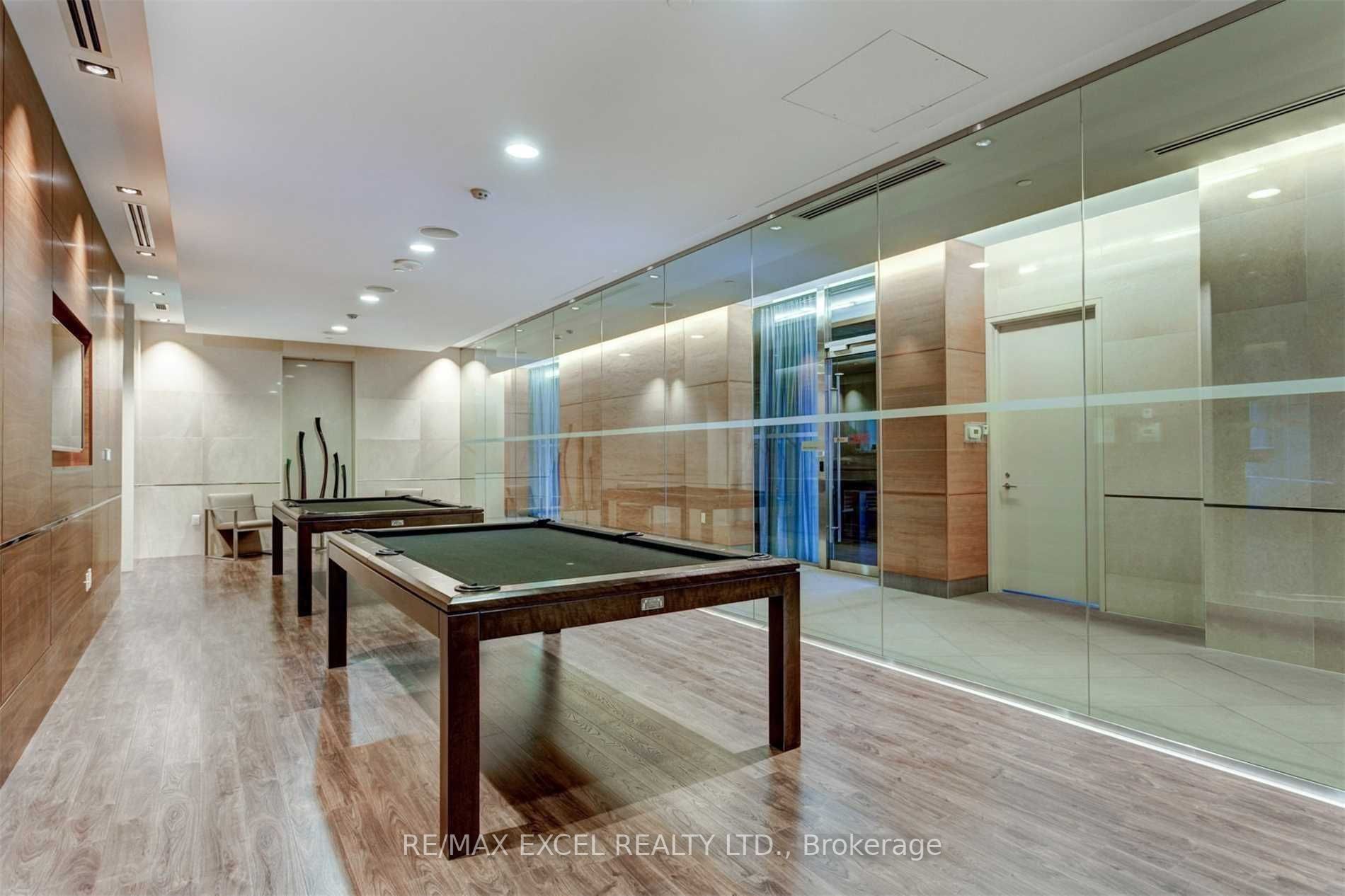 5 Sheppard Ave E, #2325