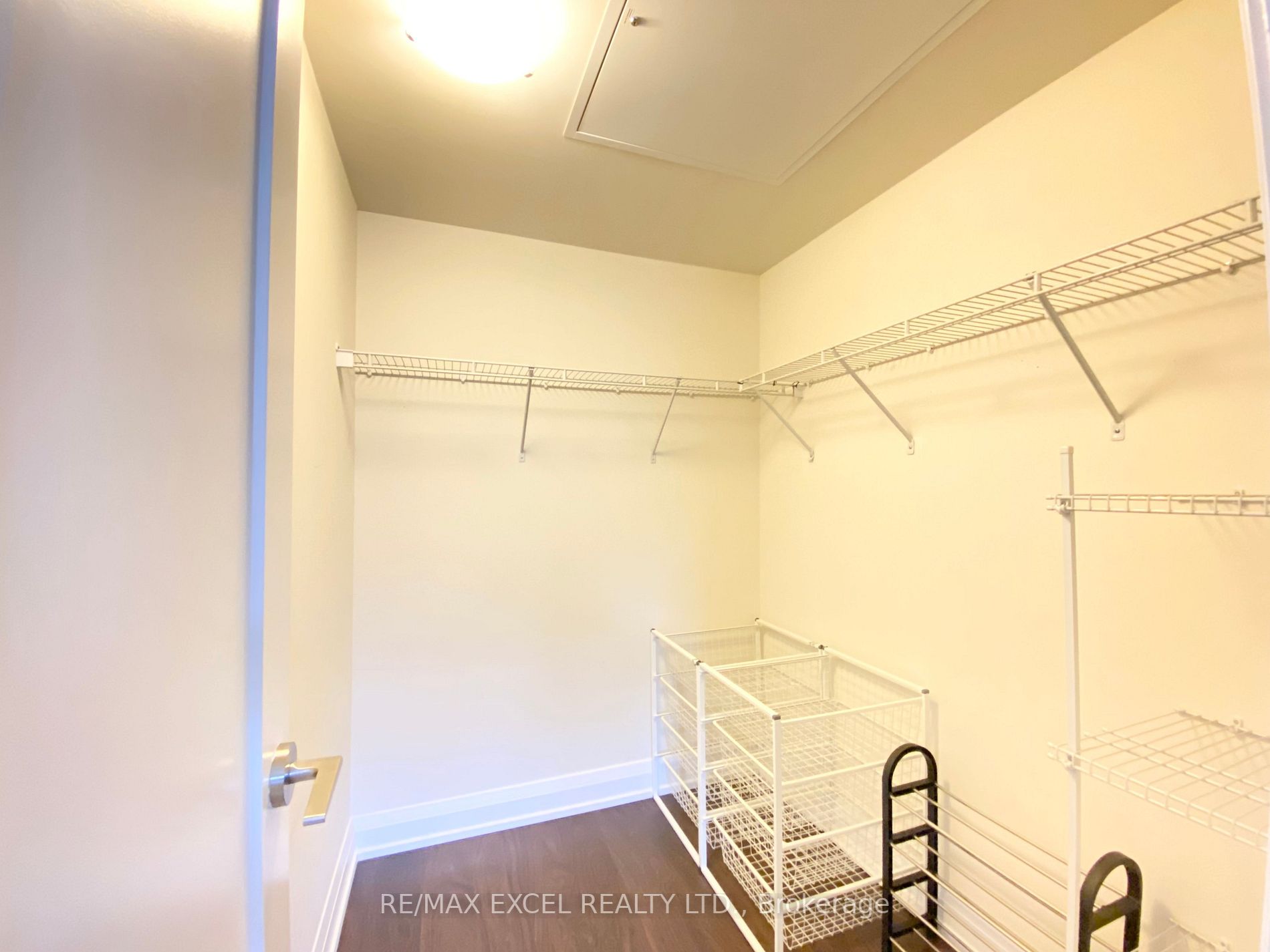 5 Sheppard Ave E, #2325