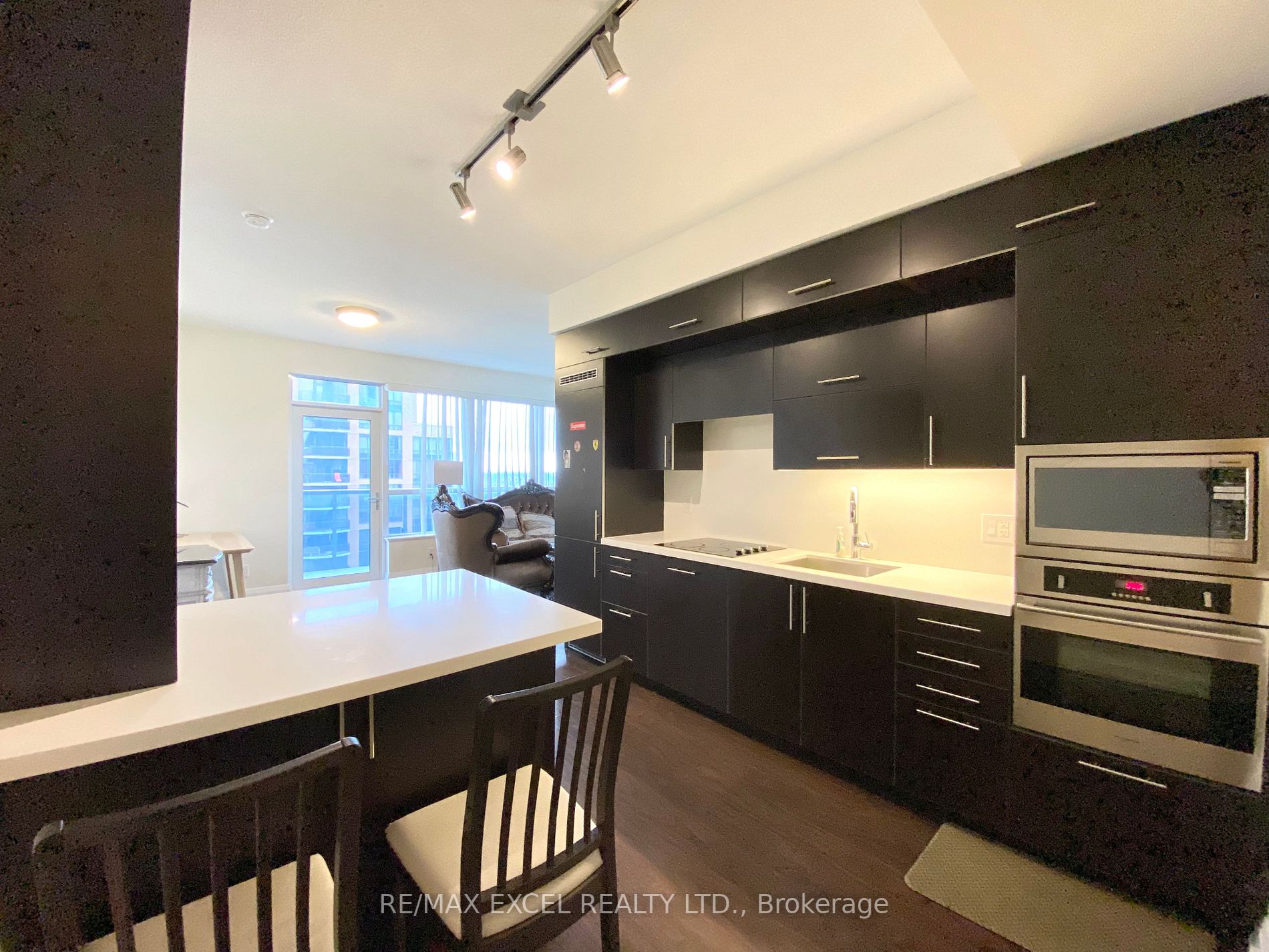 5 Sheppard Ave E, #2325