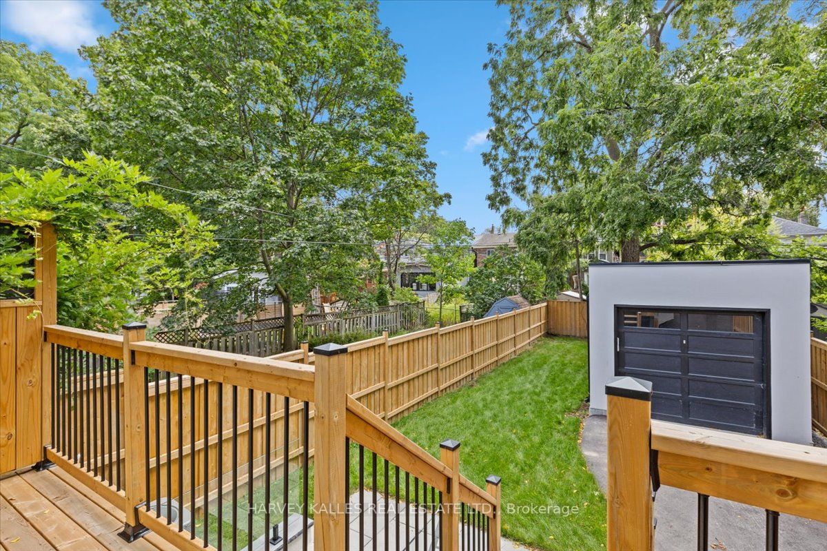 443 Hillsdale Ave E