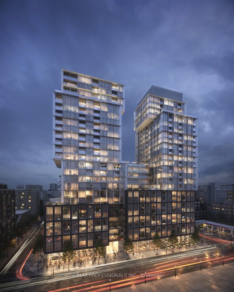 158 Front St E, #1106