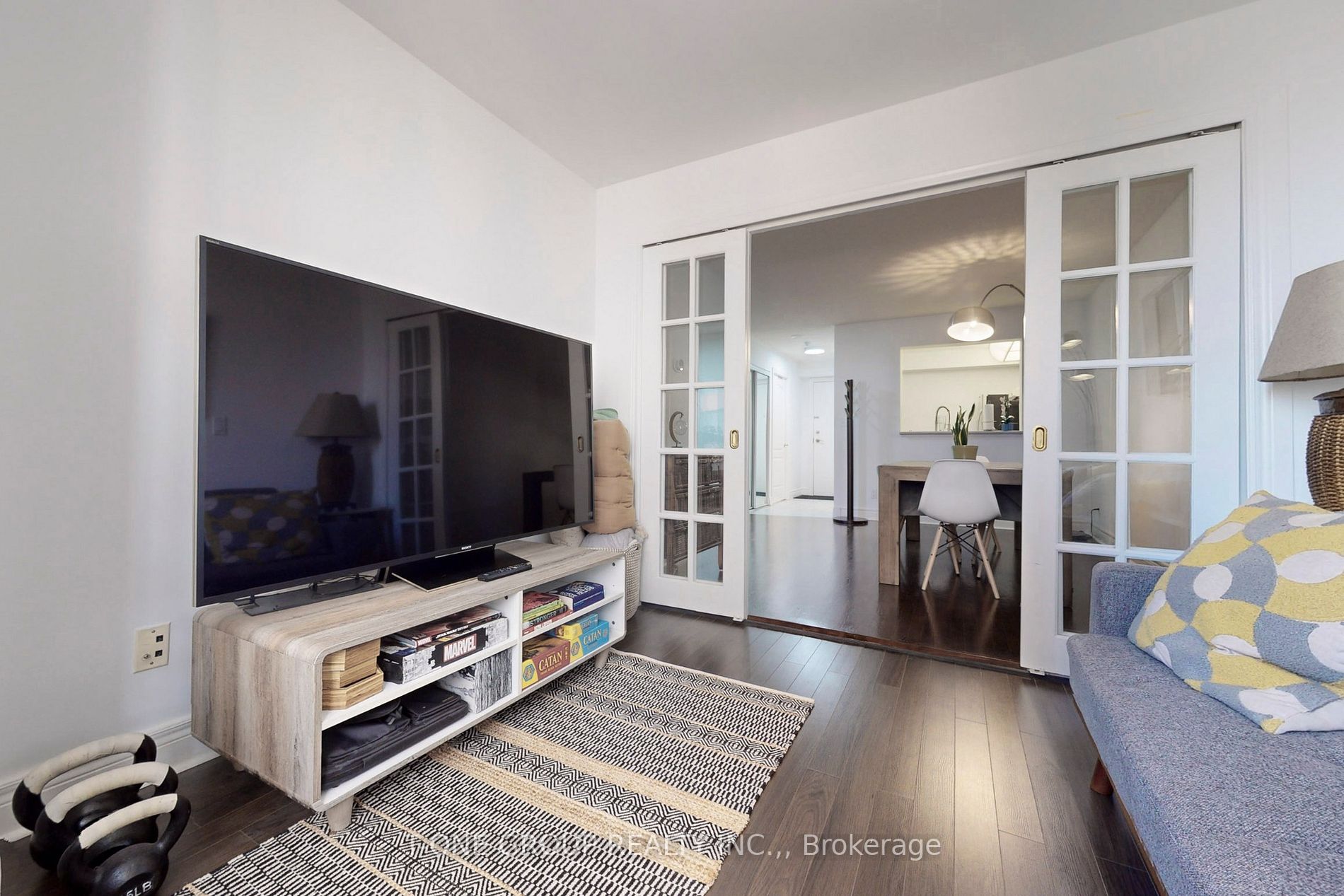 5418 Yonge St, #511