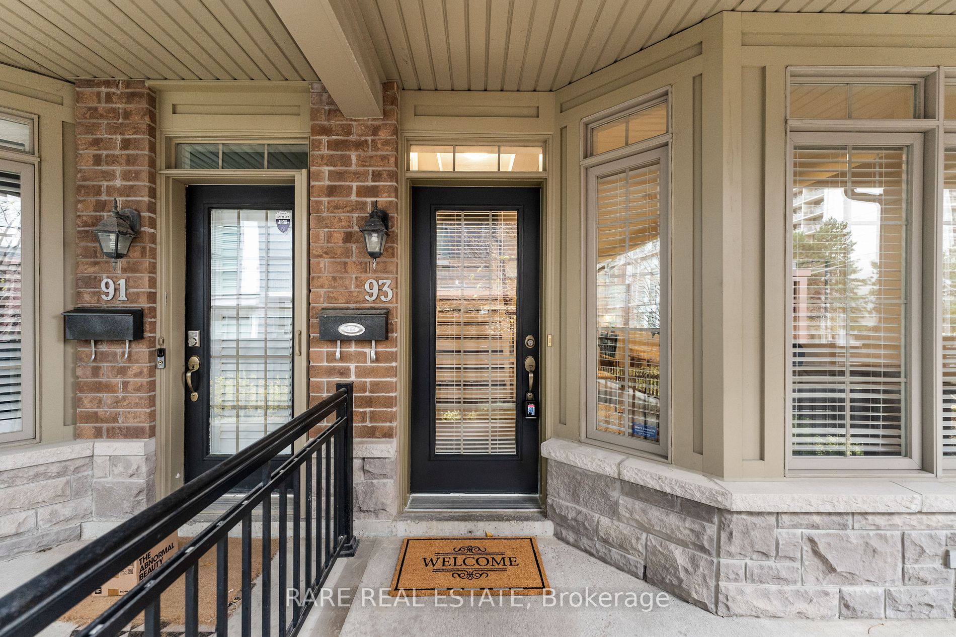 93 Erskine Ave E, #4