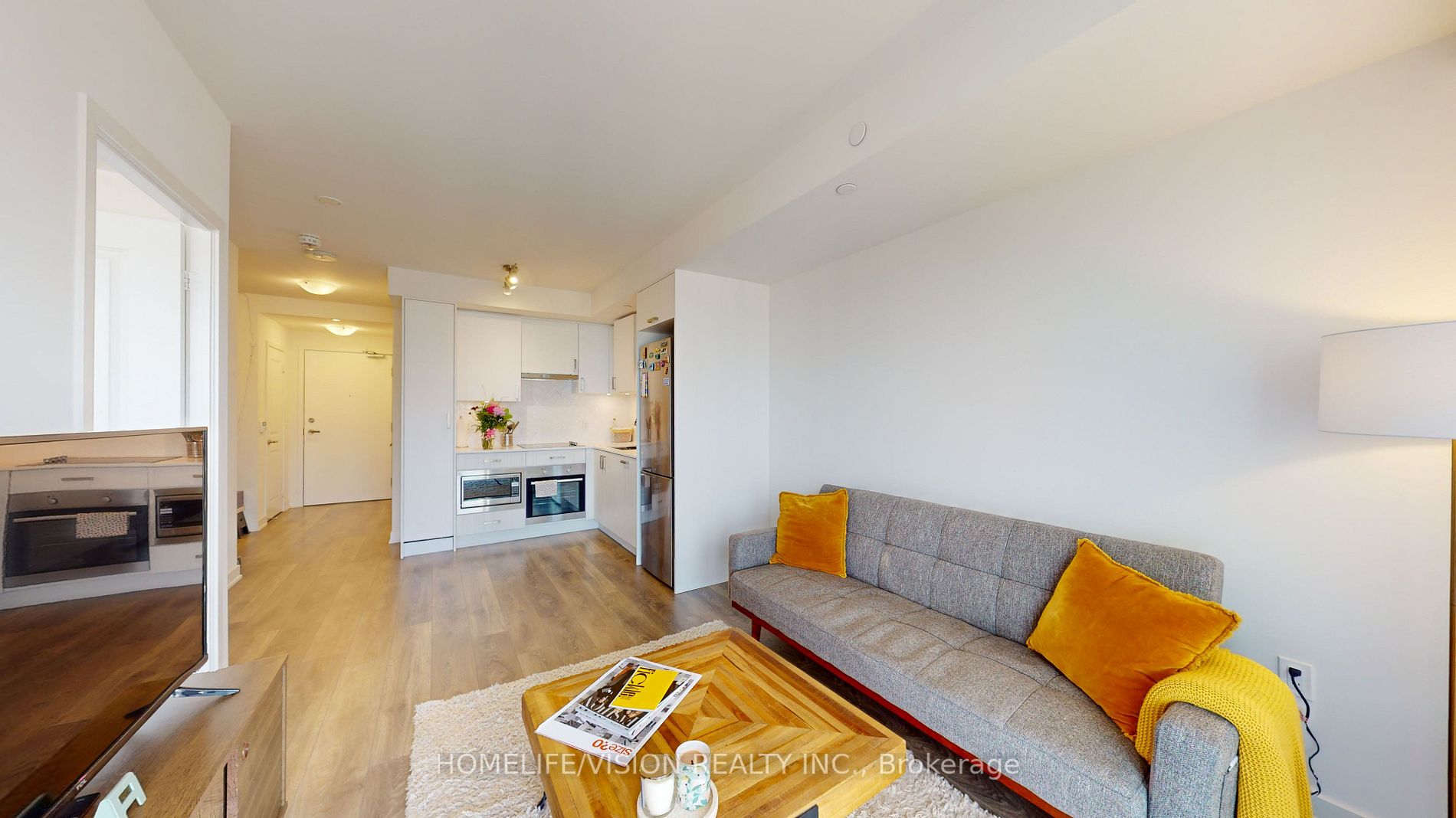 99 Broadway Ave, #3411