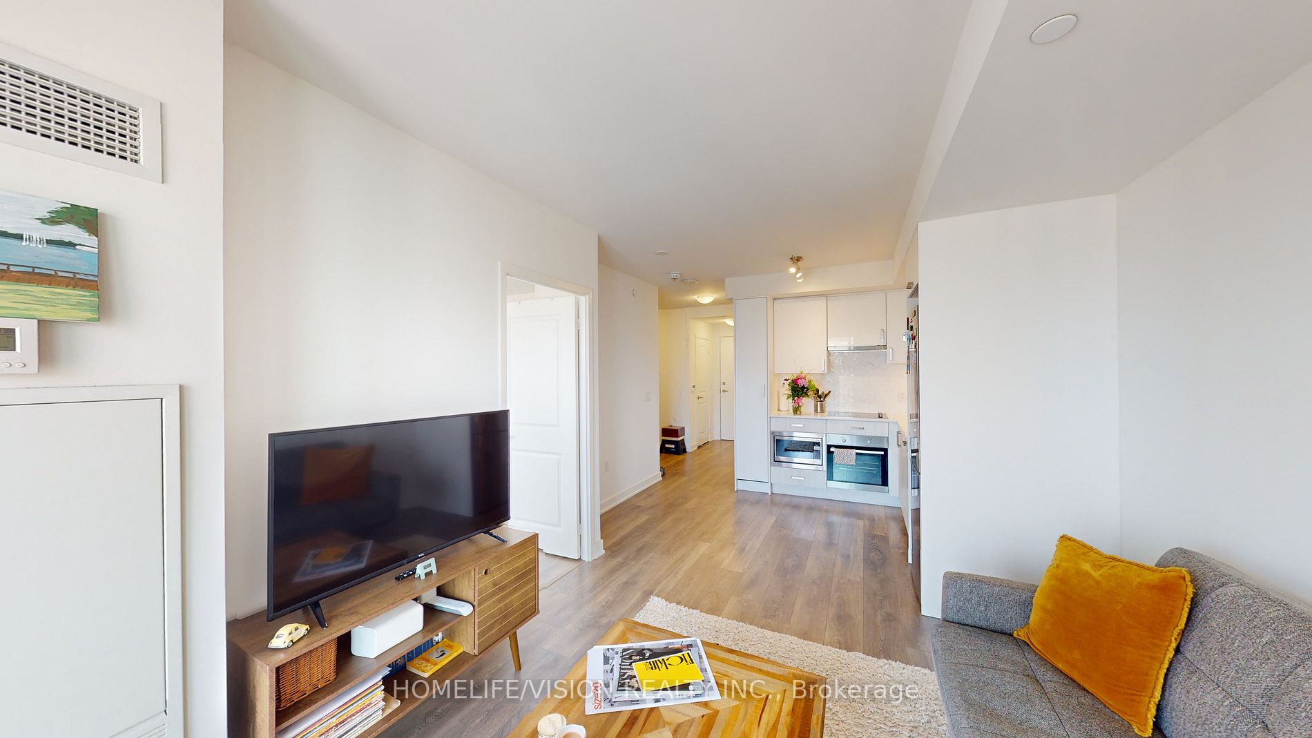 99 Broadway Ave, #3411